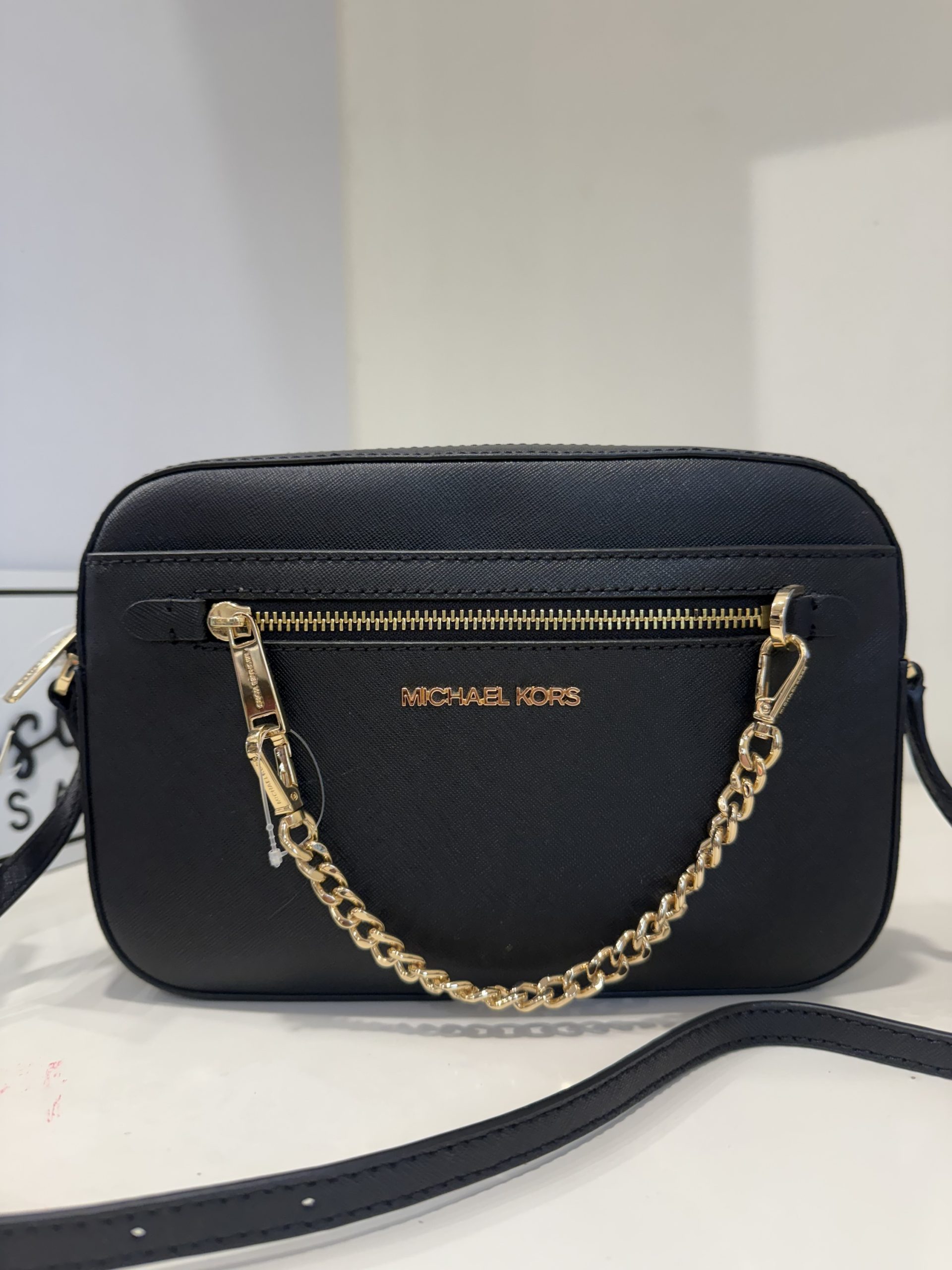 Michael Kors Jet Set Item Large EW Zip Chain Crossbody in Black