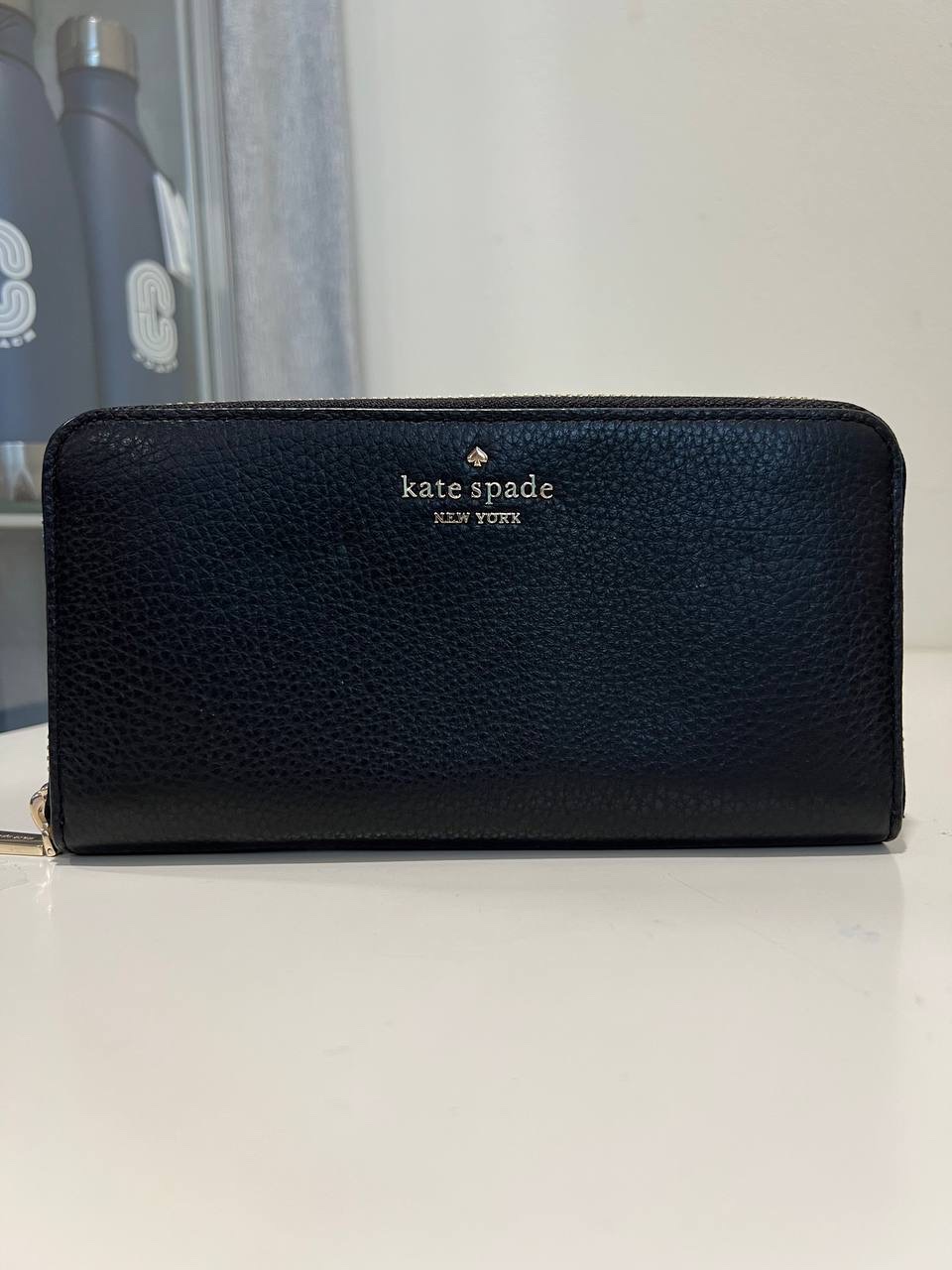 Kate Spade Leila Large Continental Wallet in Black – Exclusively USA display picture 1