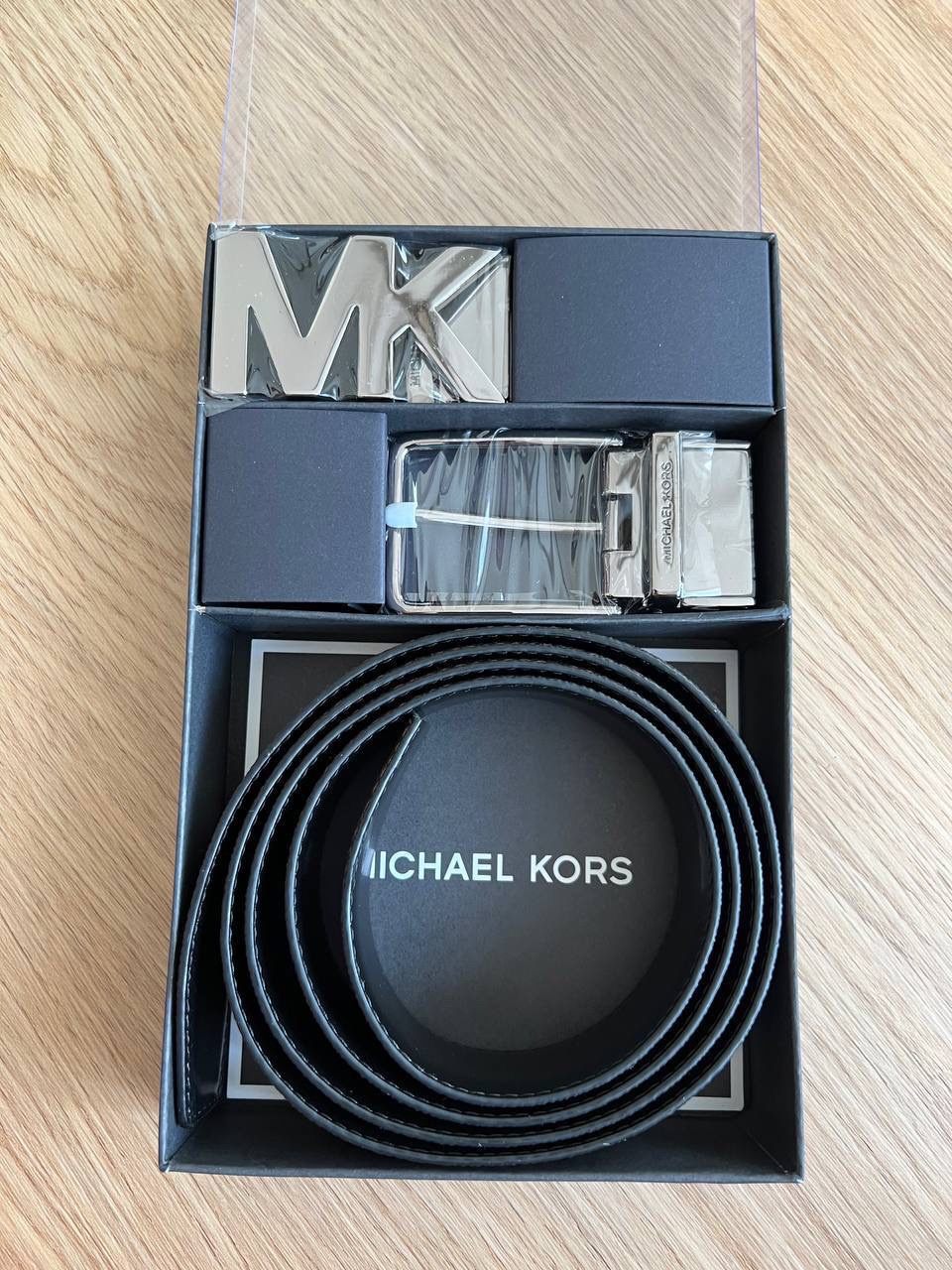 Michael Kors 4 IN 1 Reversible Belt Boxed Set in Signature Brown/Black