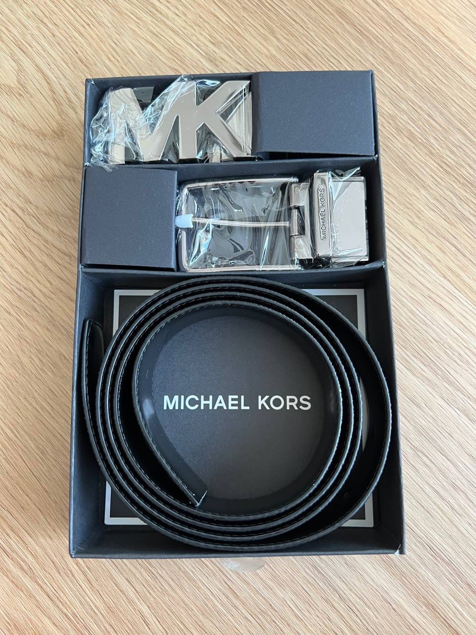 Michael Kors 4 IN 1 Reversible Belt Boxed Set in Signature Black ...