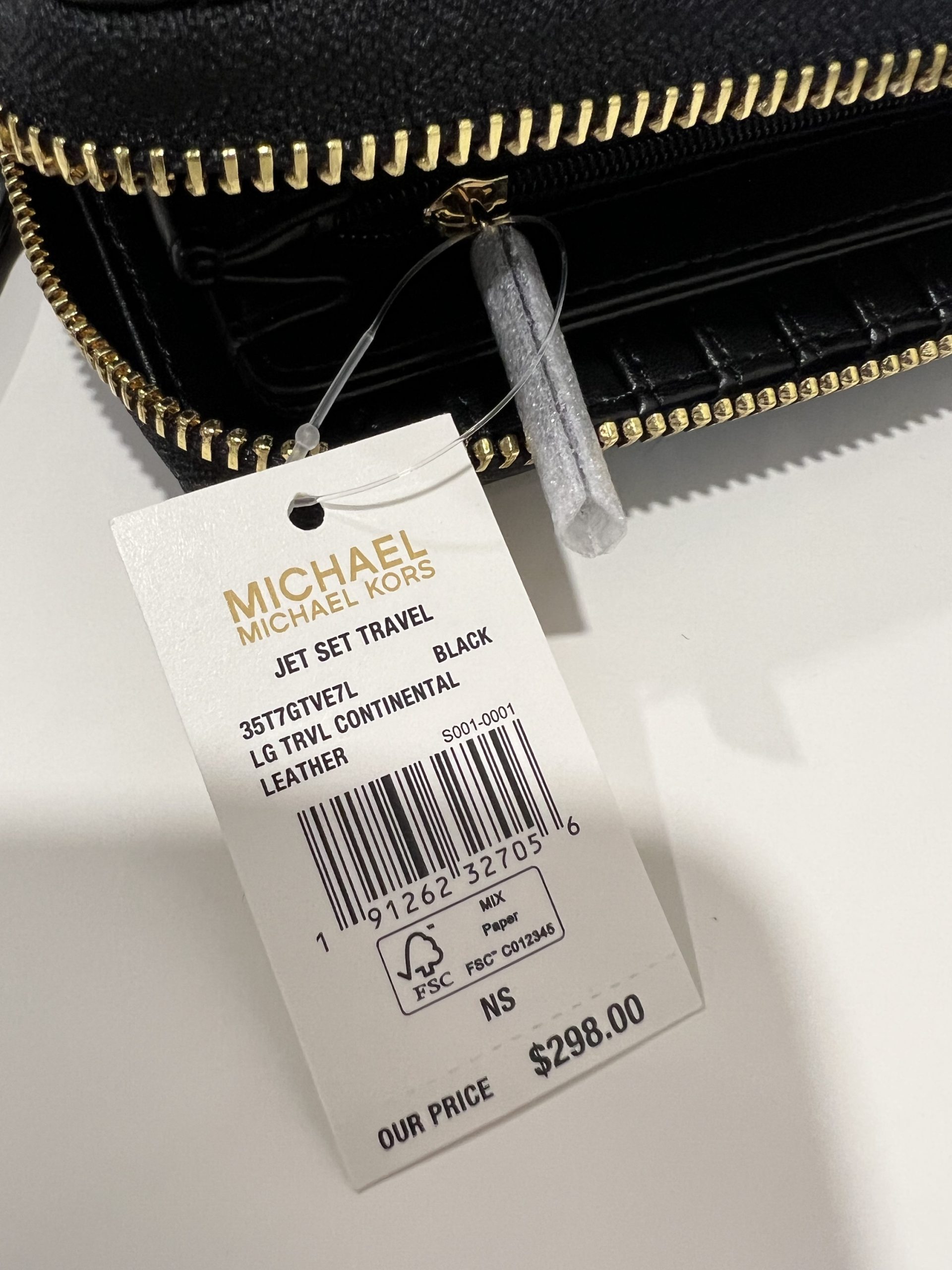 Michael Kors Jet Set Travel Large Travel Continental Wallet in Black - Image 5