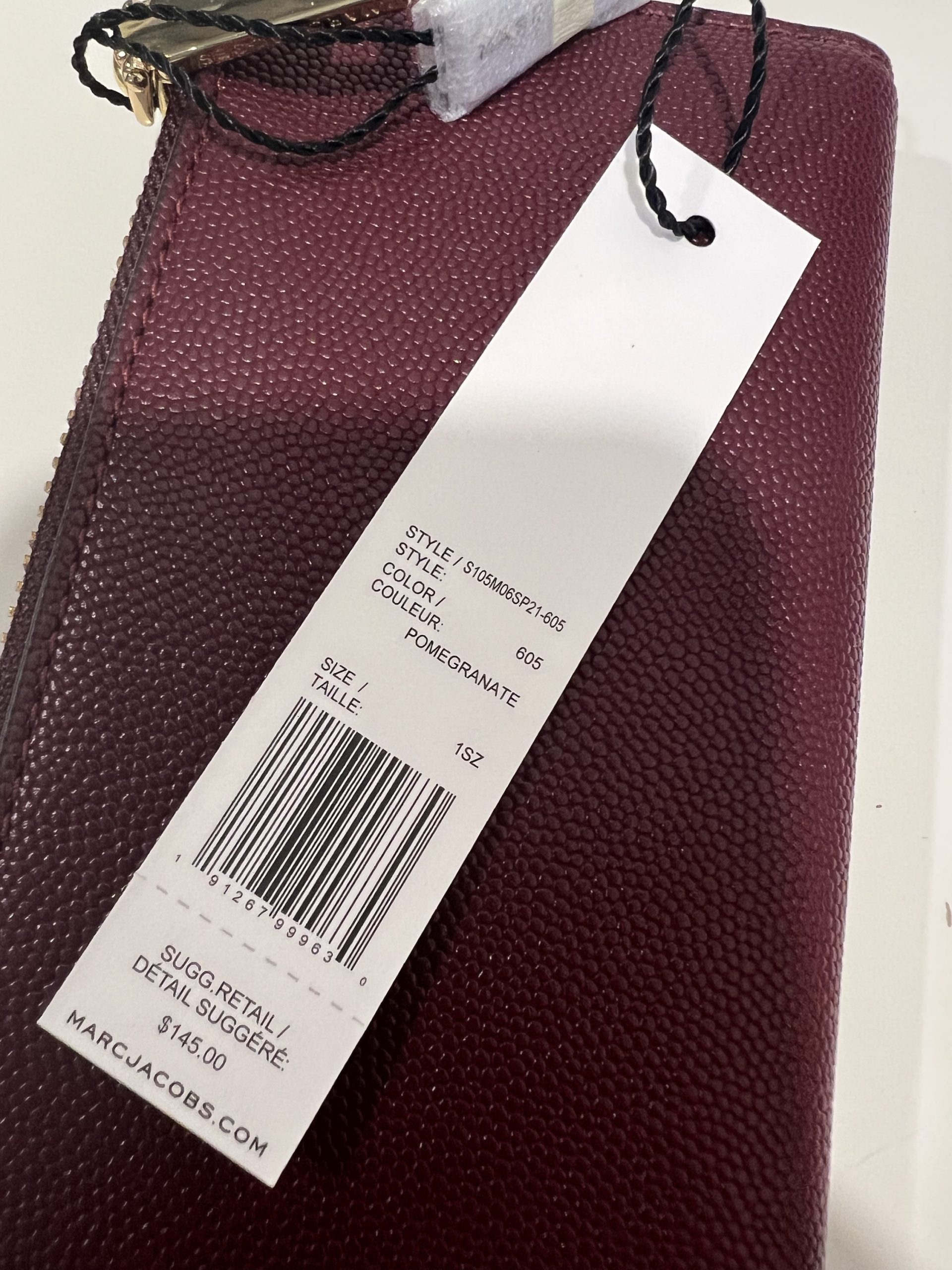 Marc Jacobs Daily Small Slim Bifold Wallet in Pomegranate - Image 5