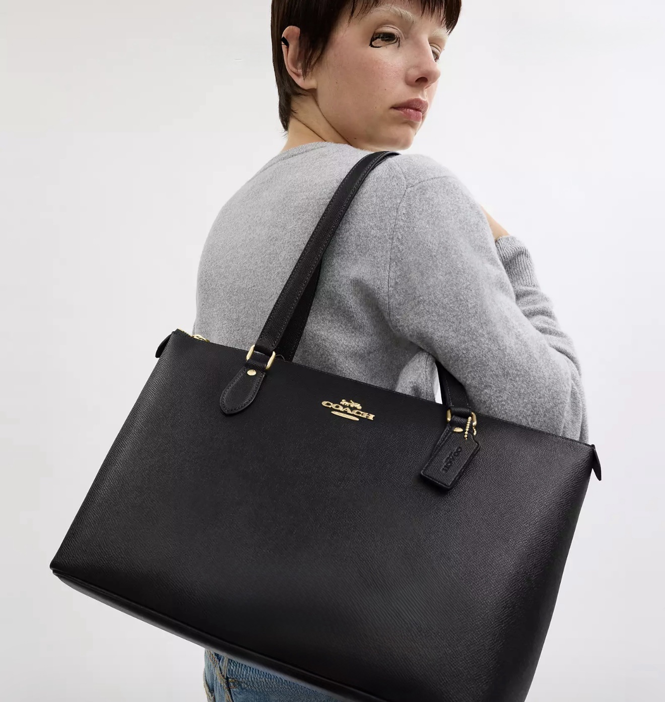 Coach Gallery Tote in Black - Image 5