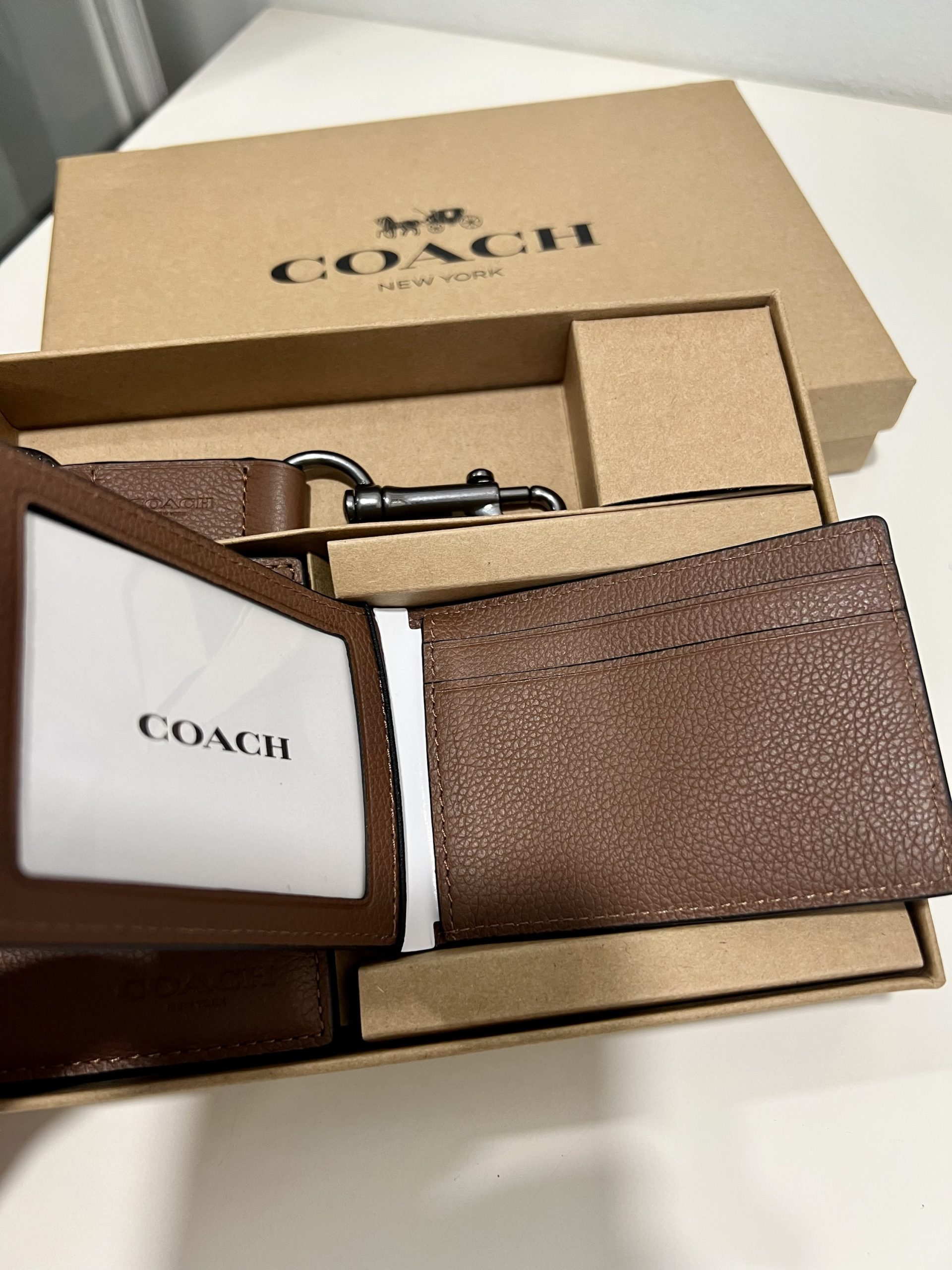 Coach Boxed Compact ID Wallet With Trigger Snap Key Fob in Dark Saddle
