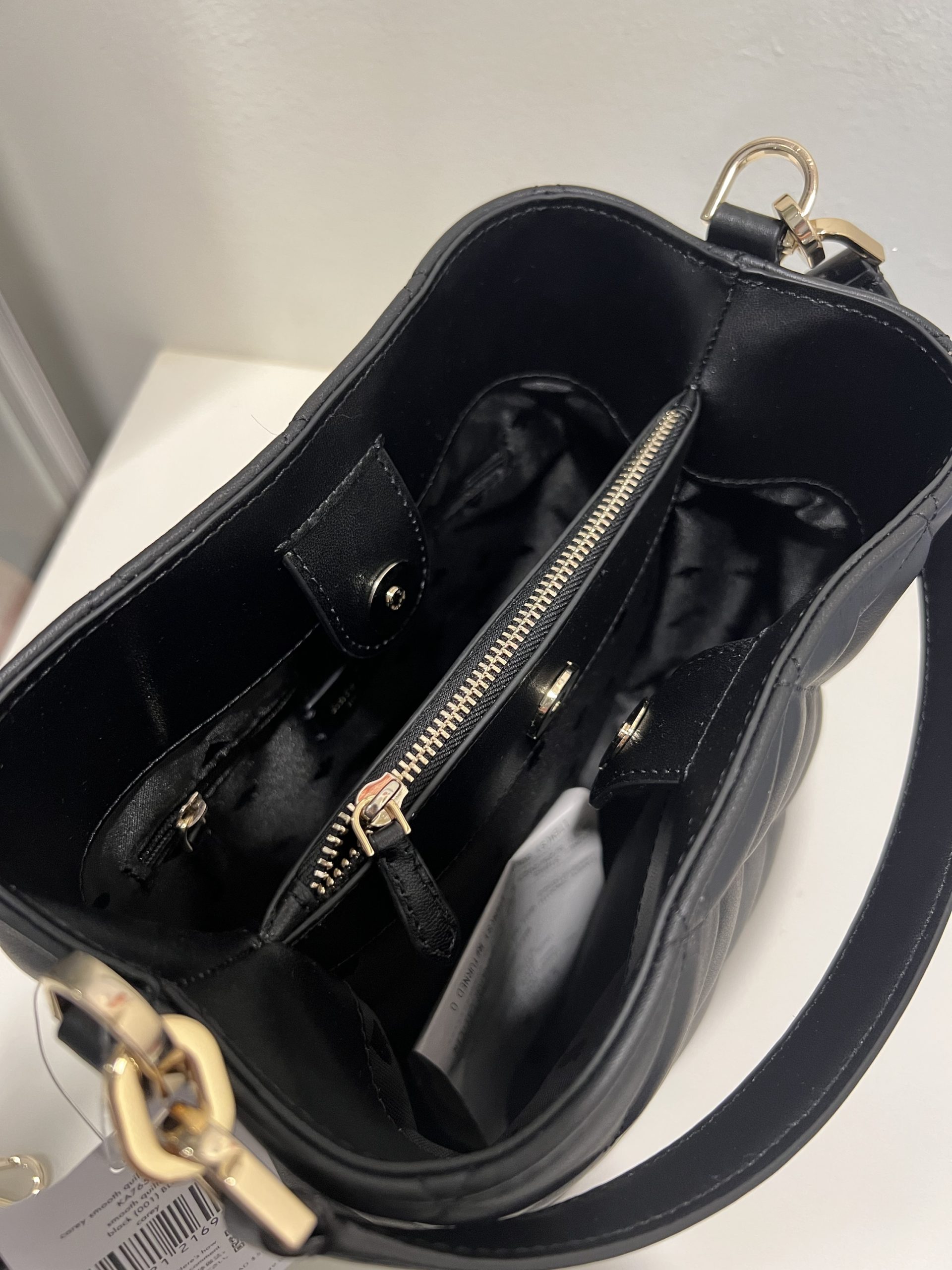Kate Spade Carey Bucket Bag in Black – Exclusively USA