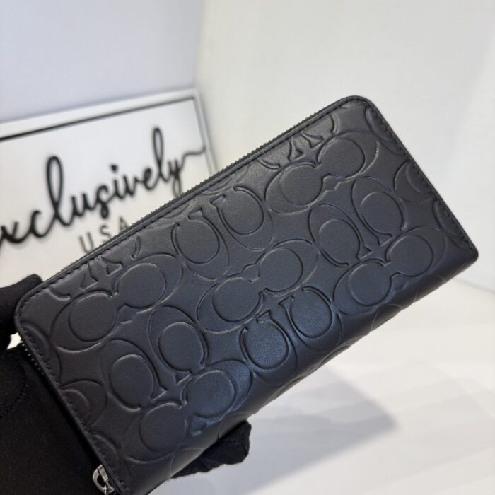 Coach Accordion Wallet In Signature Embossed Leather Black