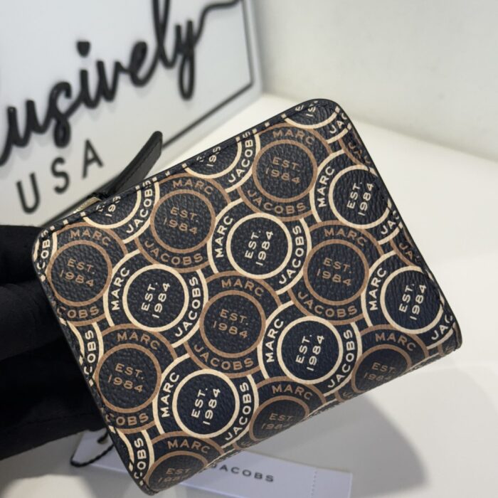 Marc Jacobs Logo Printed Daily Small Compact Wallet
