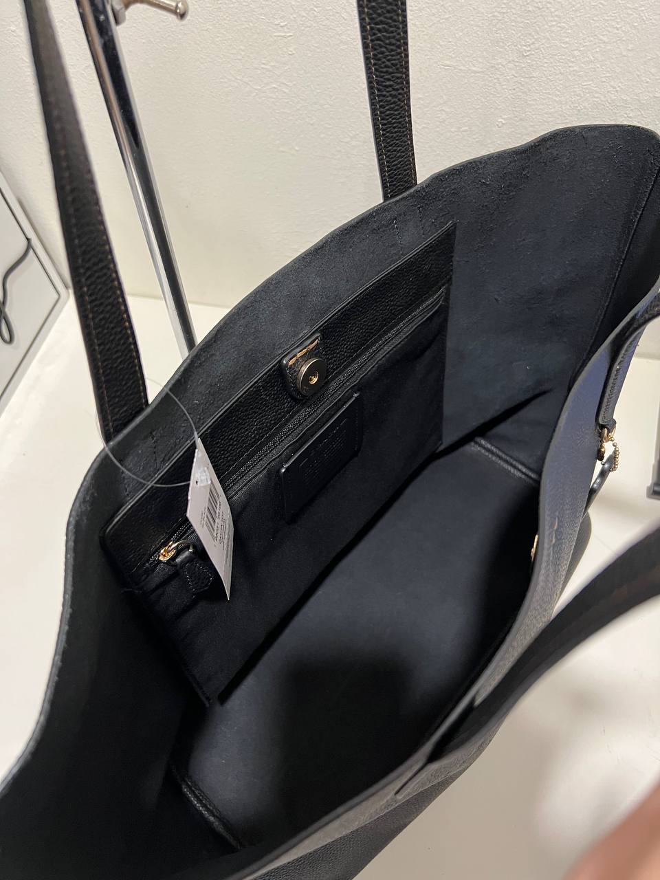 Coach Cameron Tote in Black - Image 3