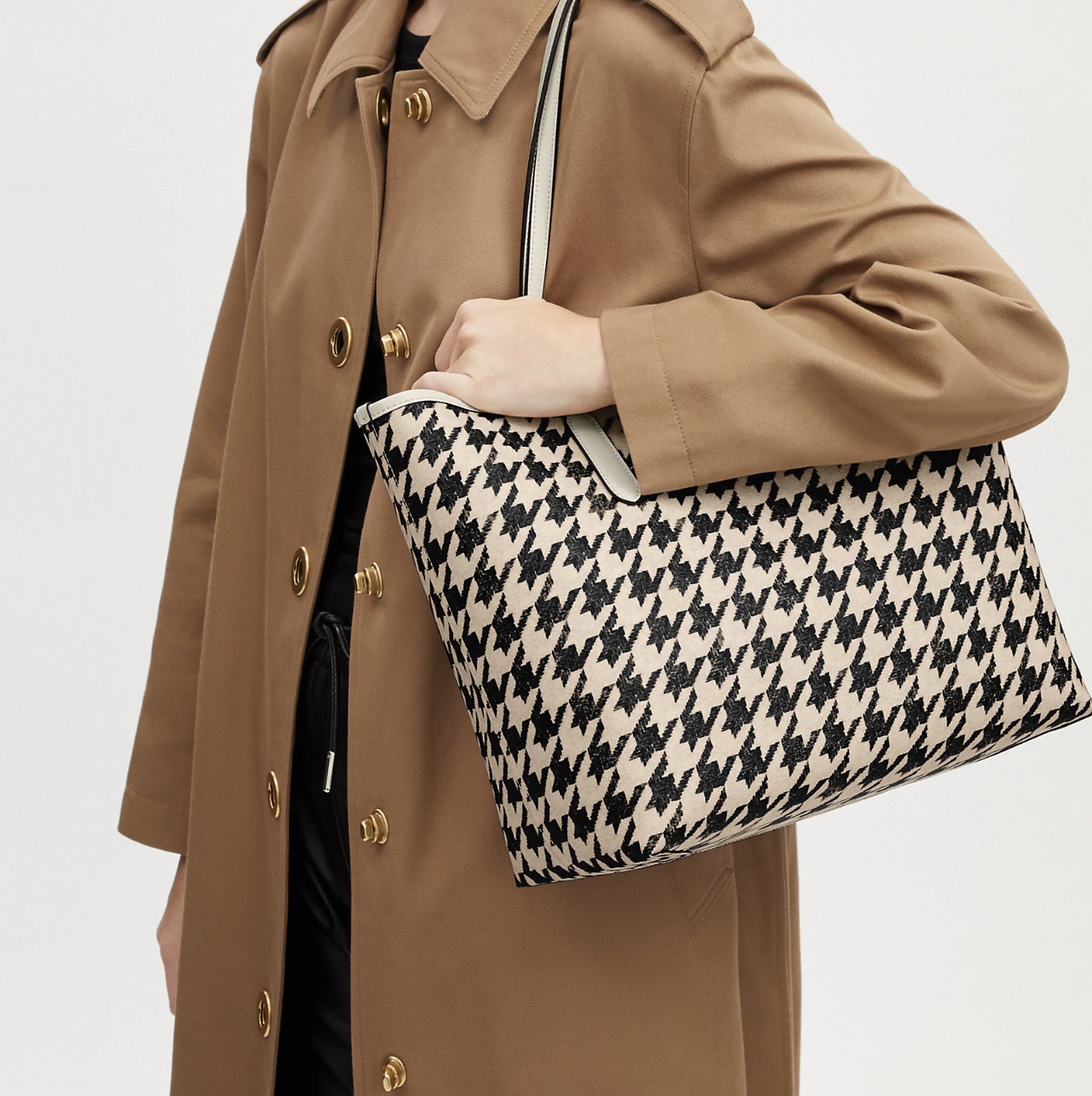 Coach City Tote With Houndstooth Print in Silver - Image 4