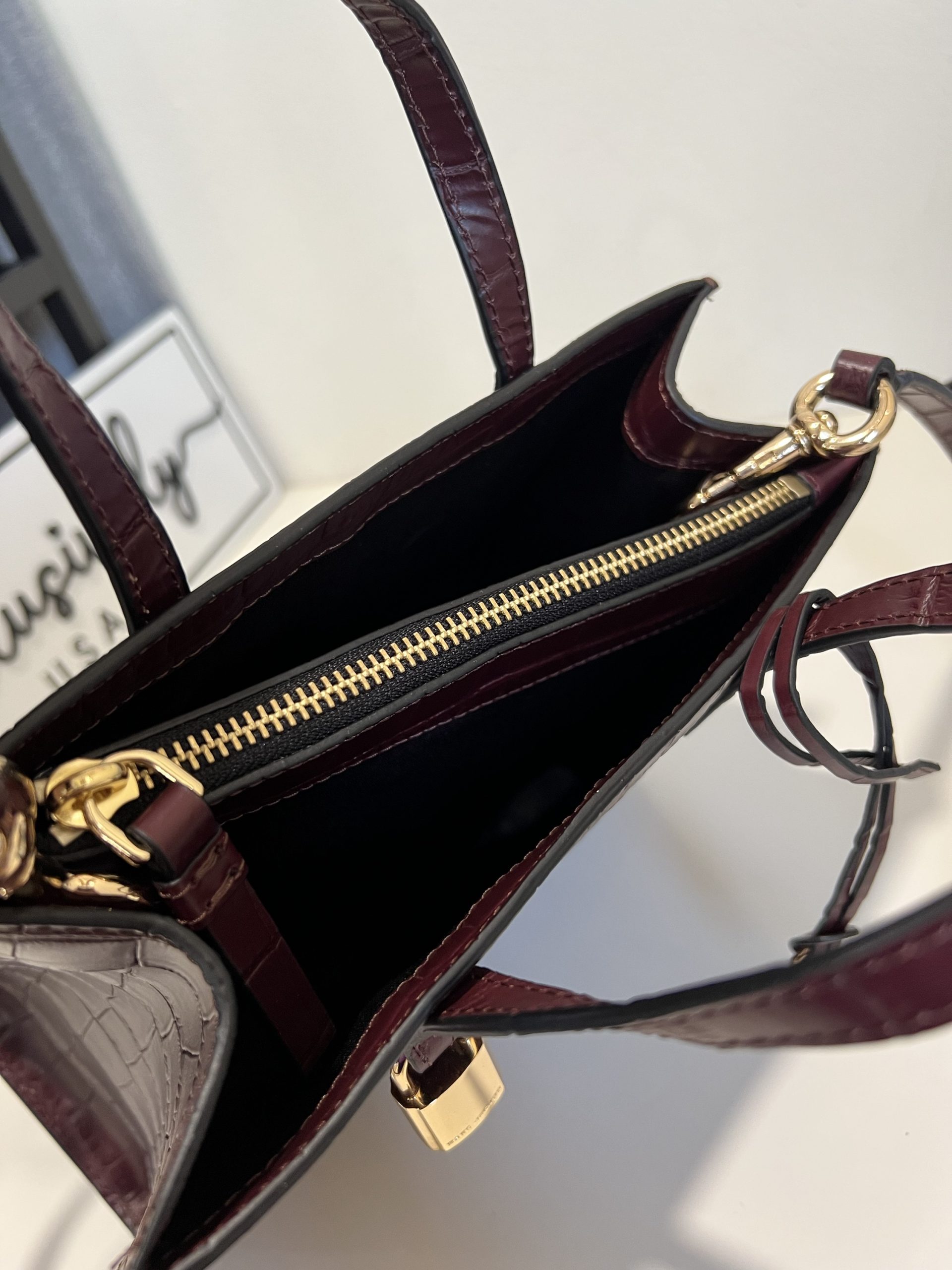 Marc Jacobs Croc-Embossed Mini Grind Tote Bag in Syrah - Image 3