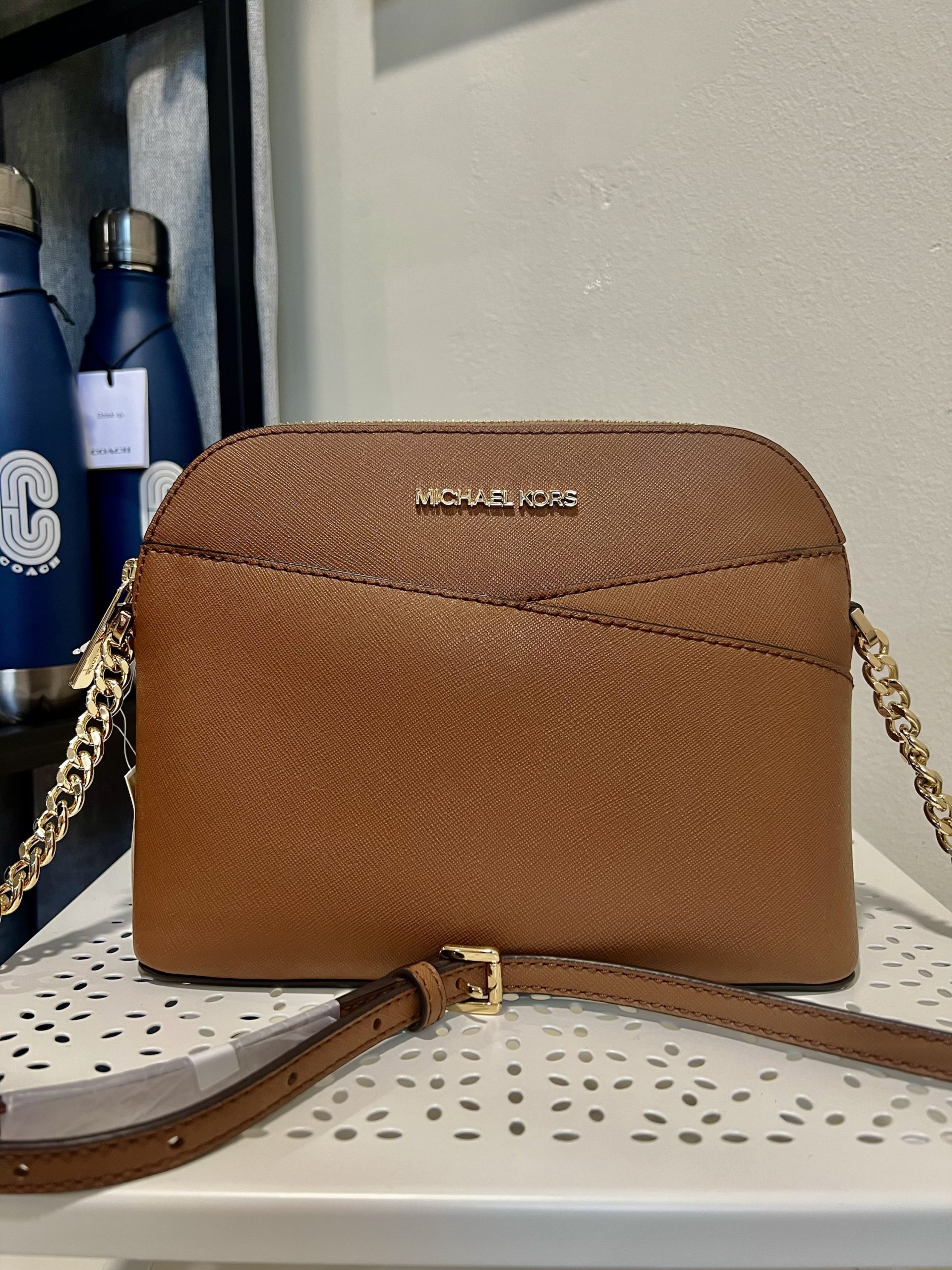 Michael Kors Jet Set Travel Medium Dome Crossbody in Luggage