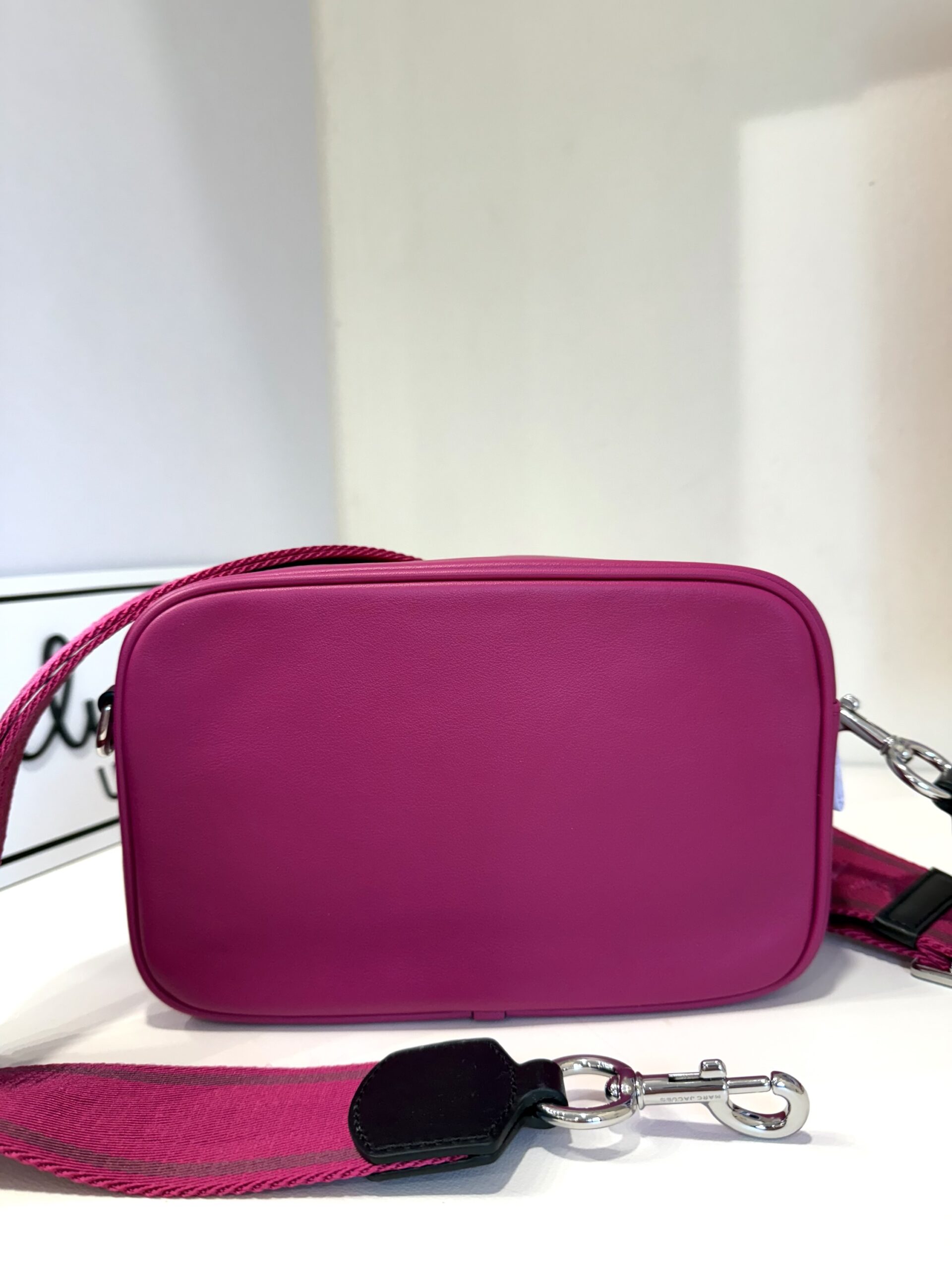 Marc Jacobs Flash Crossbody in Lipstick Pink - Image 4