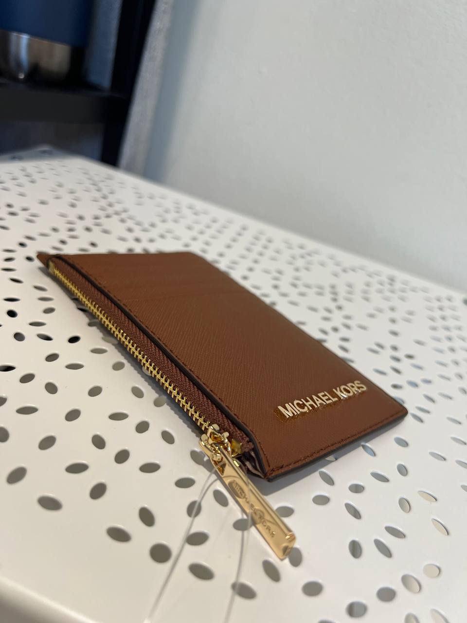 Michael Kors Jet Set Travel Medium TZ Card Case in Luggage - Image 3