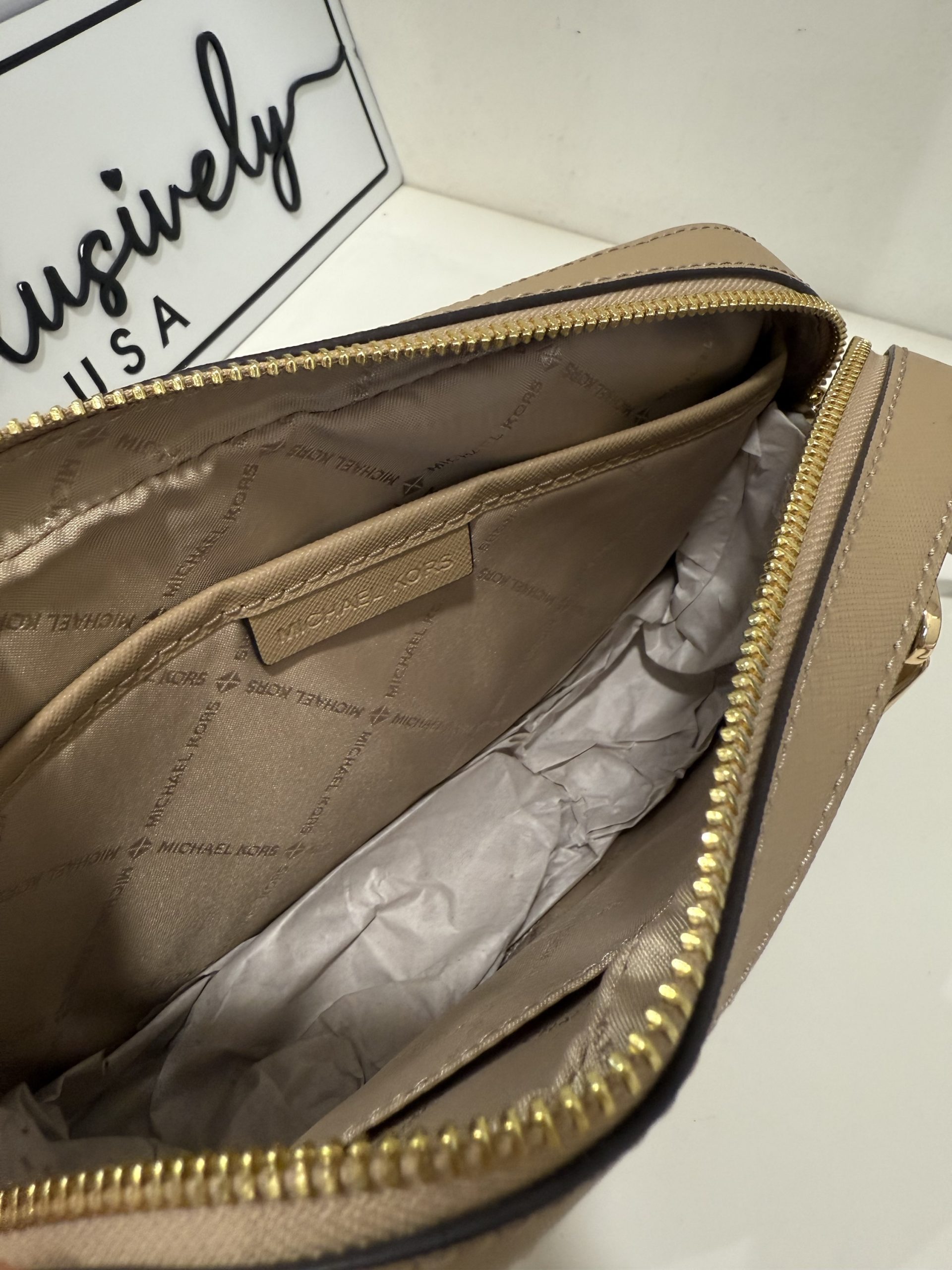 Michael Kors Jet Set Item Large EW Zip Chain Crossbody in Camel - Image 3