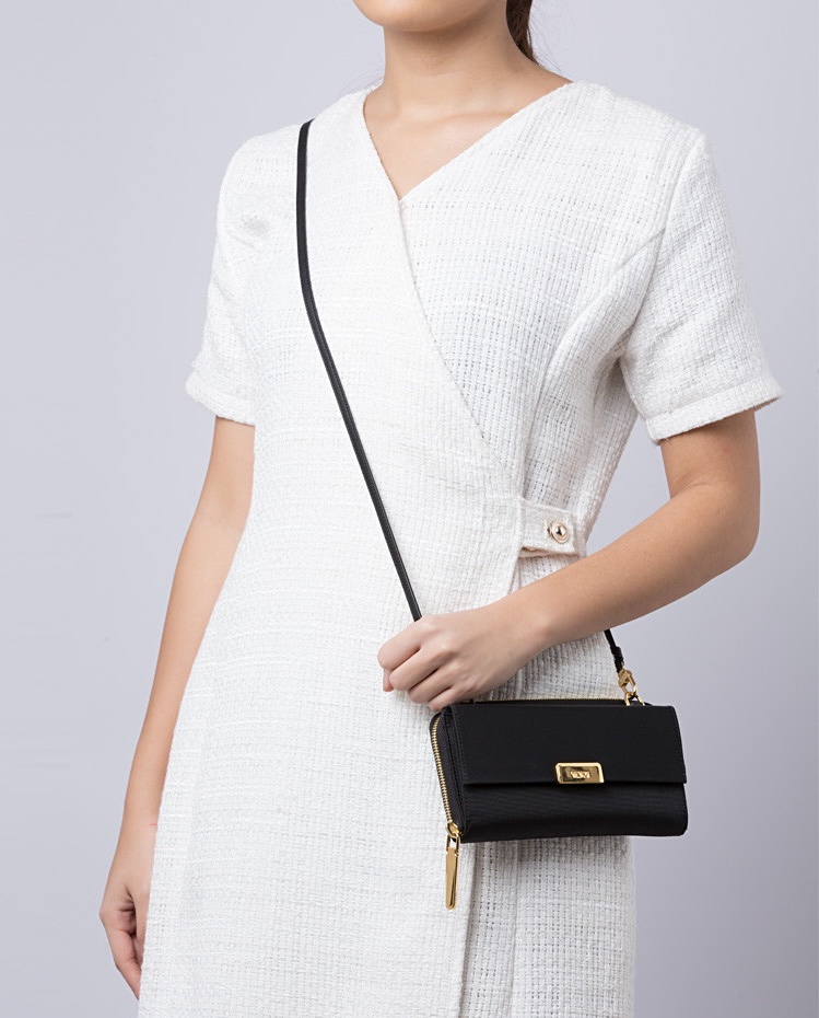 TUMI Opal Wallet Crossbody in Black - Image 5