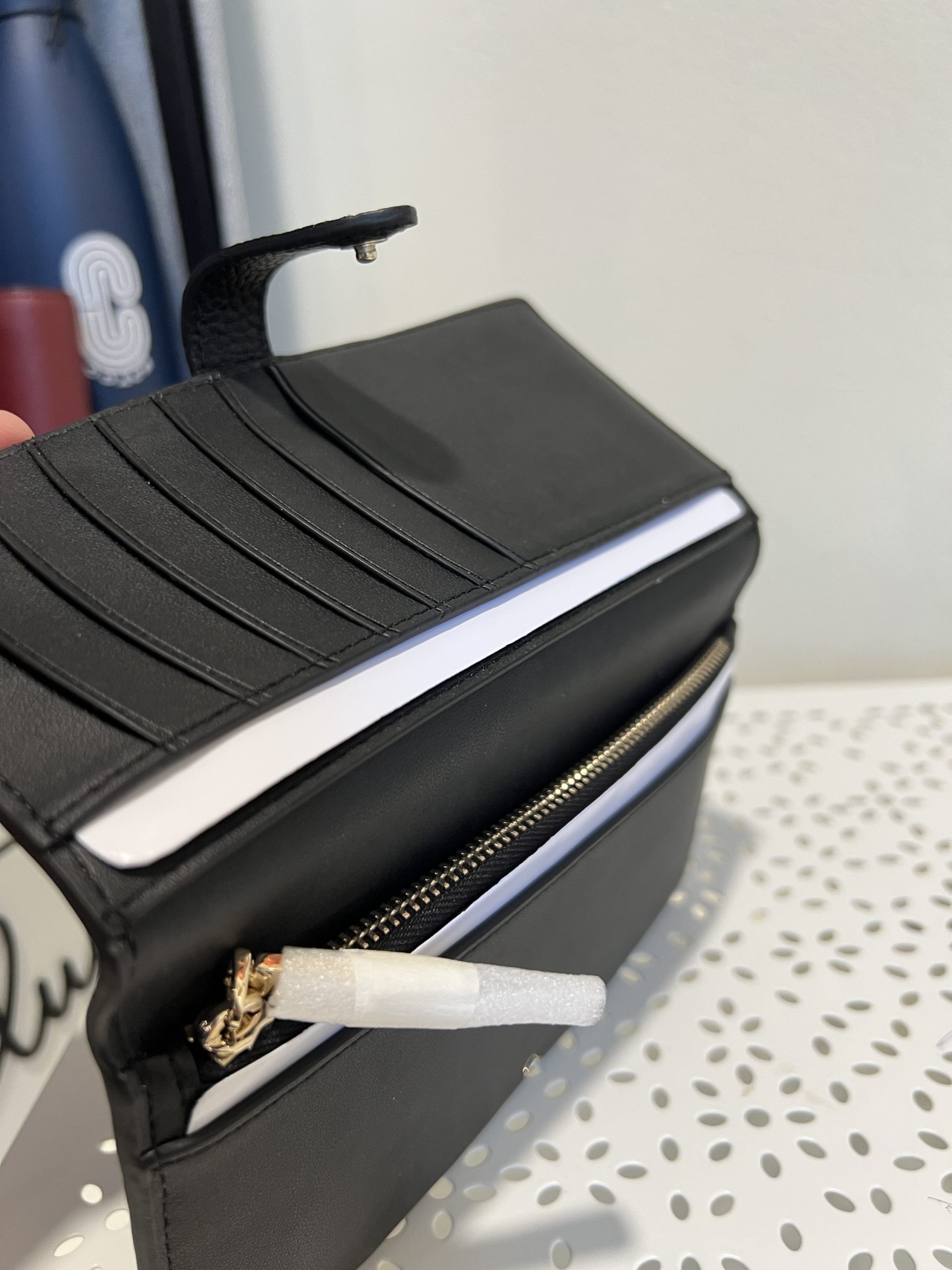 Kate Spade Hudson Bifold Wallet in Black (Retail) - Image 4
