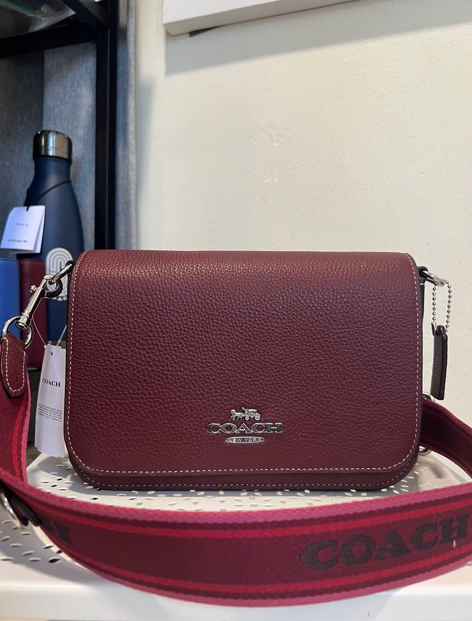 Coach Logan Messenger in Wine