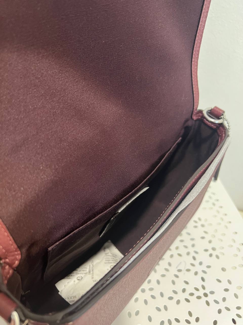 Coach Logan Messenger in Wine - Image 3