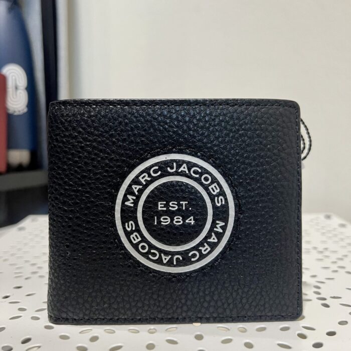 Marc Jacobs Men’s Bifold Wallet in Black