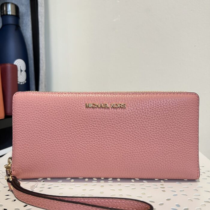 Michael Kors Jet Set Travel Large Travel Continental Wallet in Primrose