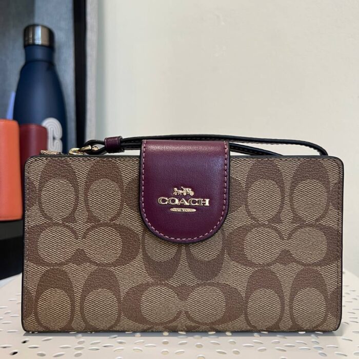 Coach Tech Wallet in Signature Khaki / Deep Berry