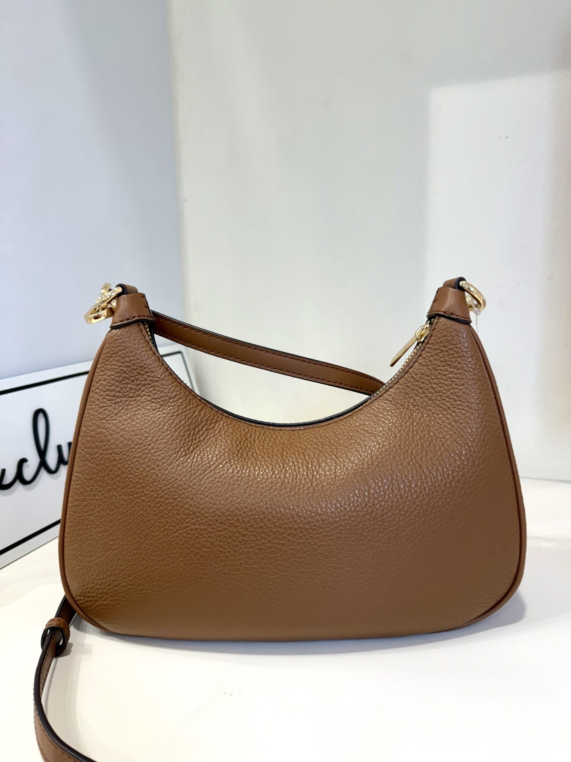 Michael Kors Cora Large Zip Pouchette in Luggage - Image 4