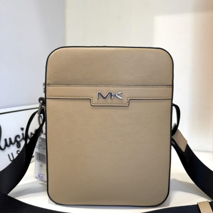 Michael Kors Cooper Flight Bag in Camel