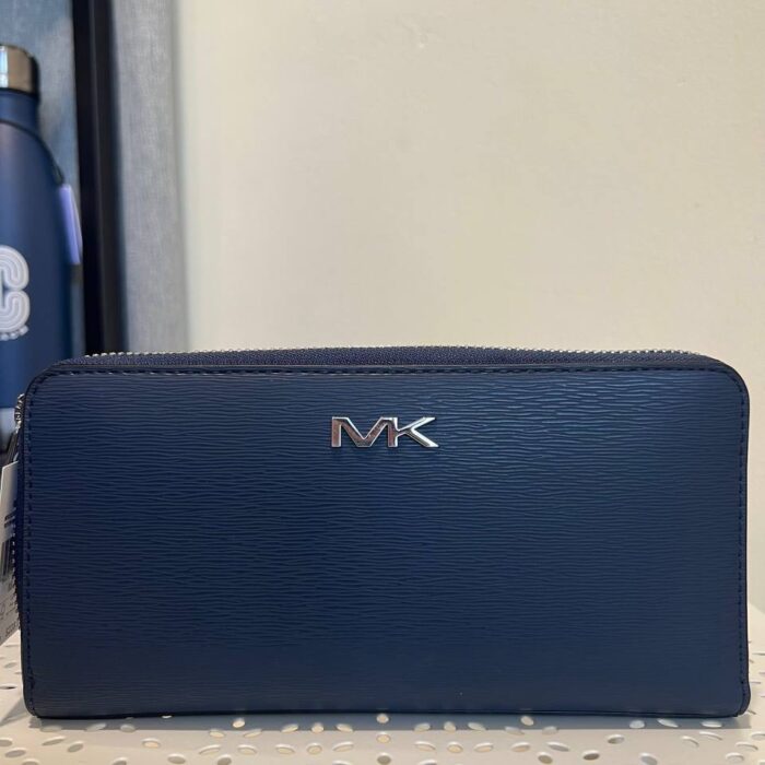 Michael Kors Cooper Tech Zip Around in Navy