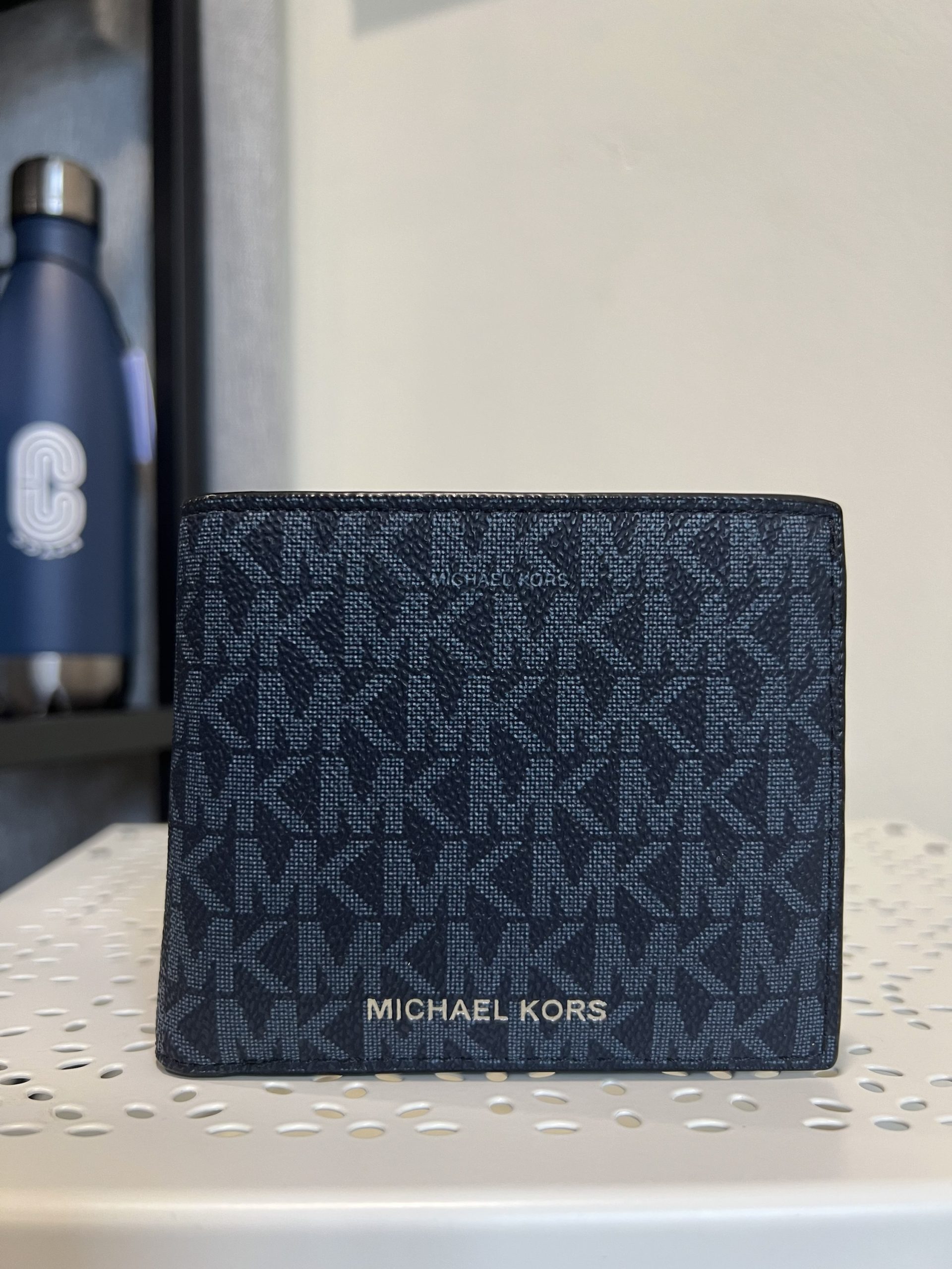 Michael Kors Cooper Billfold With Passcase Wallet in Signature Admiral Blue
