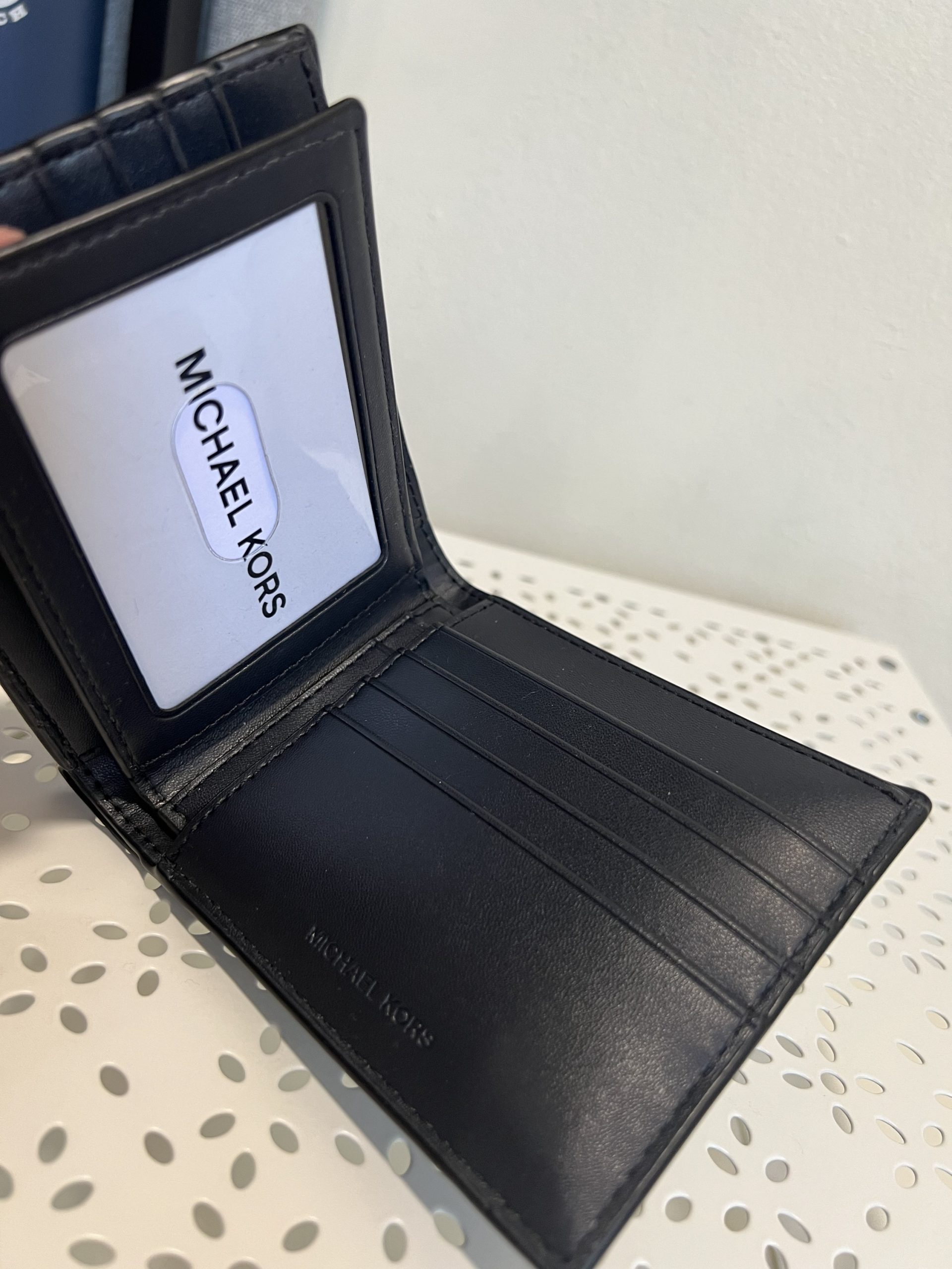 Michael Kors Cooper Billfold With Passcase Wallet in Signature Admiral Blue - Image 4
