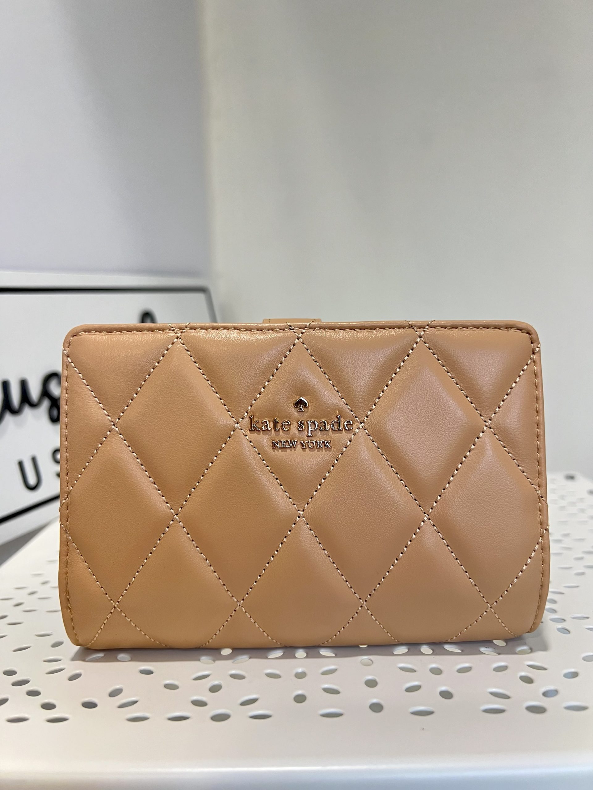 Kate Spade Carey Medium Compartment Bifold Wallet in Tiramisu