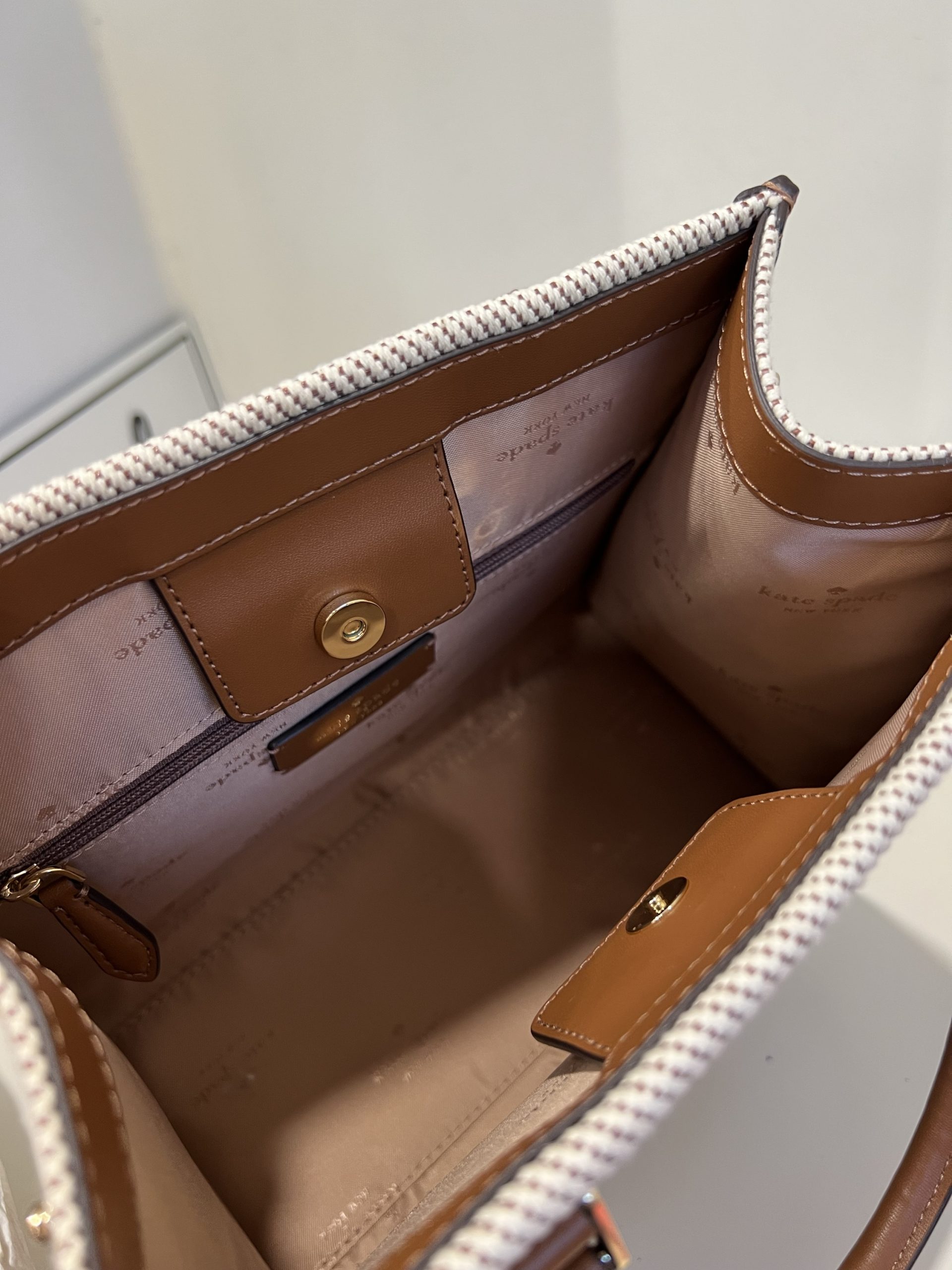 Kate Spade Ellie Small Tote Warmgingerbread - Image 3