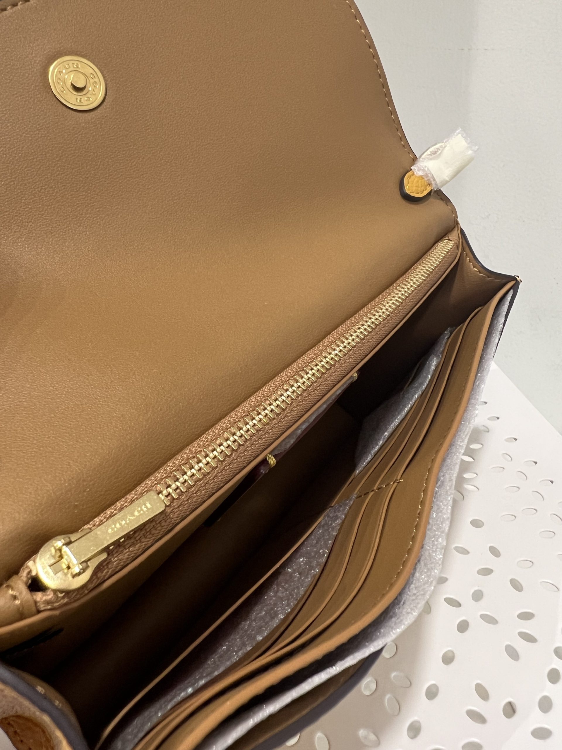 Coach Hayden Crossbody in Buttercup (Retail Collection) - Image 3
