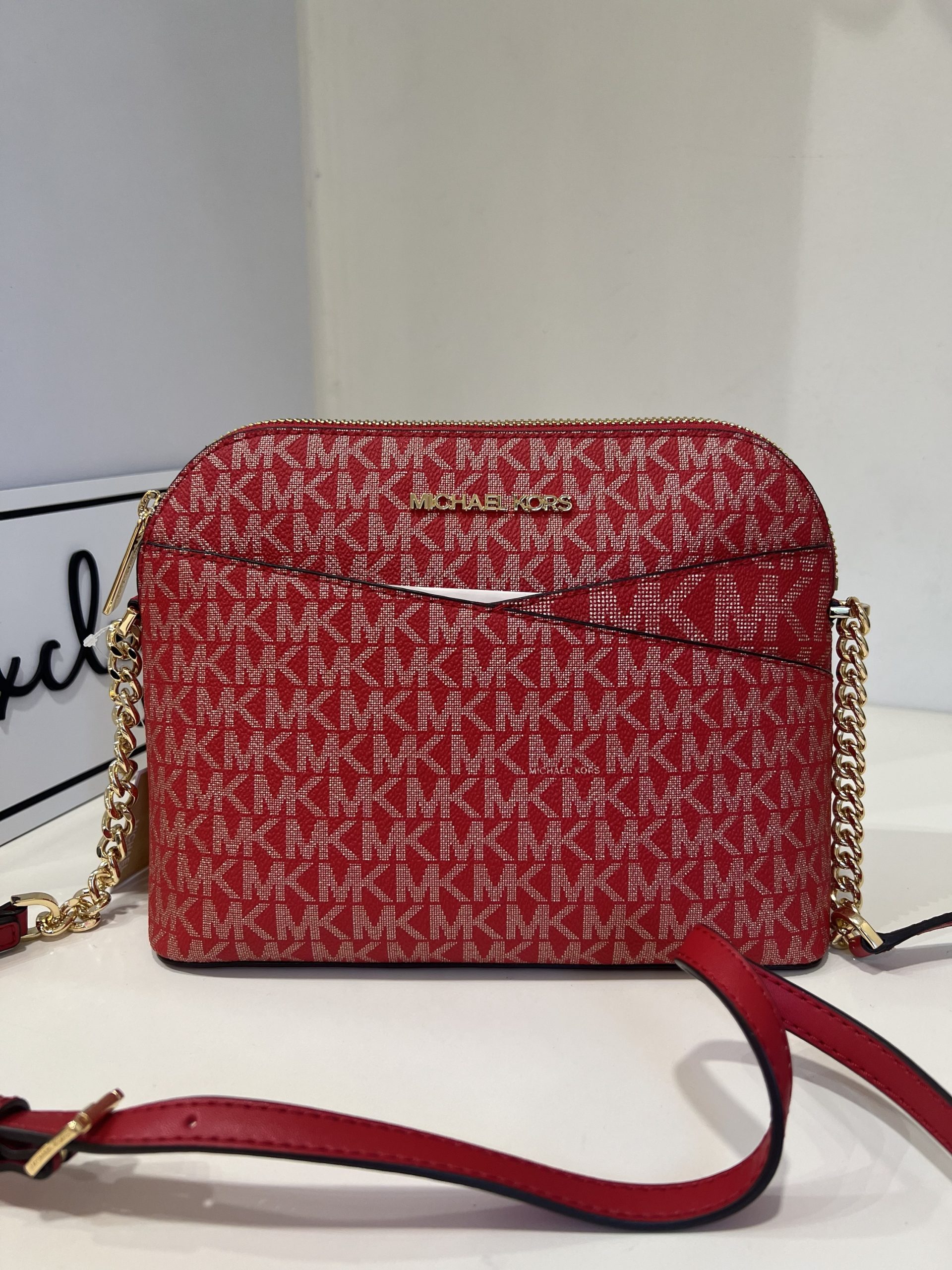Michael Kors Jet Set Travel Medium Dome Crossbody in Signature Red Multi