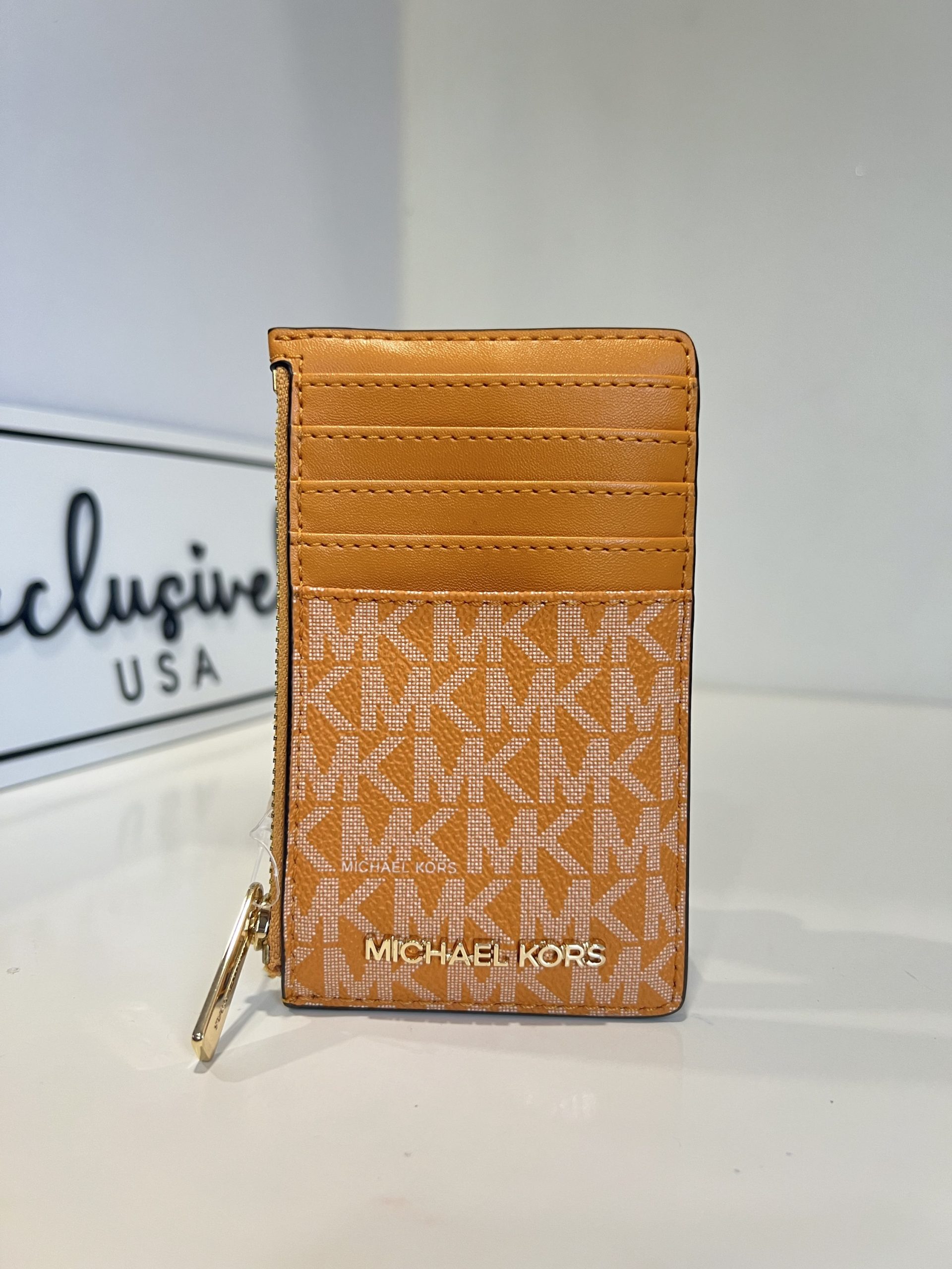 Michael Kors Jet Set Travel Medium TZ Card Case in Signature Honeycomb Multi