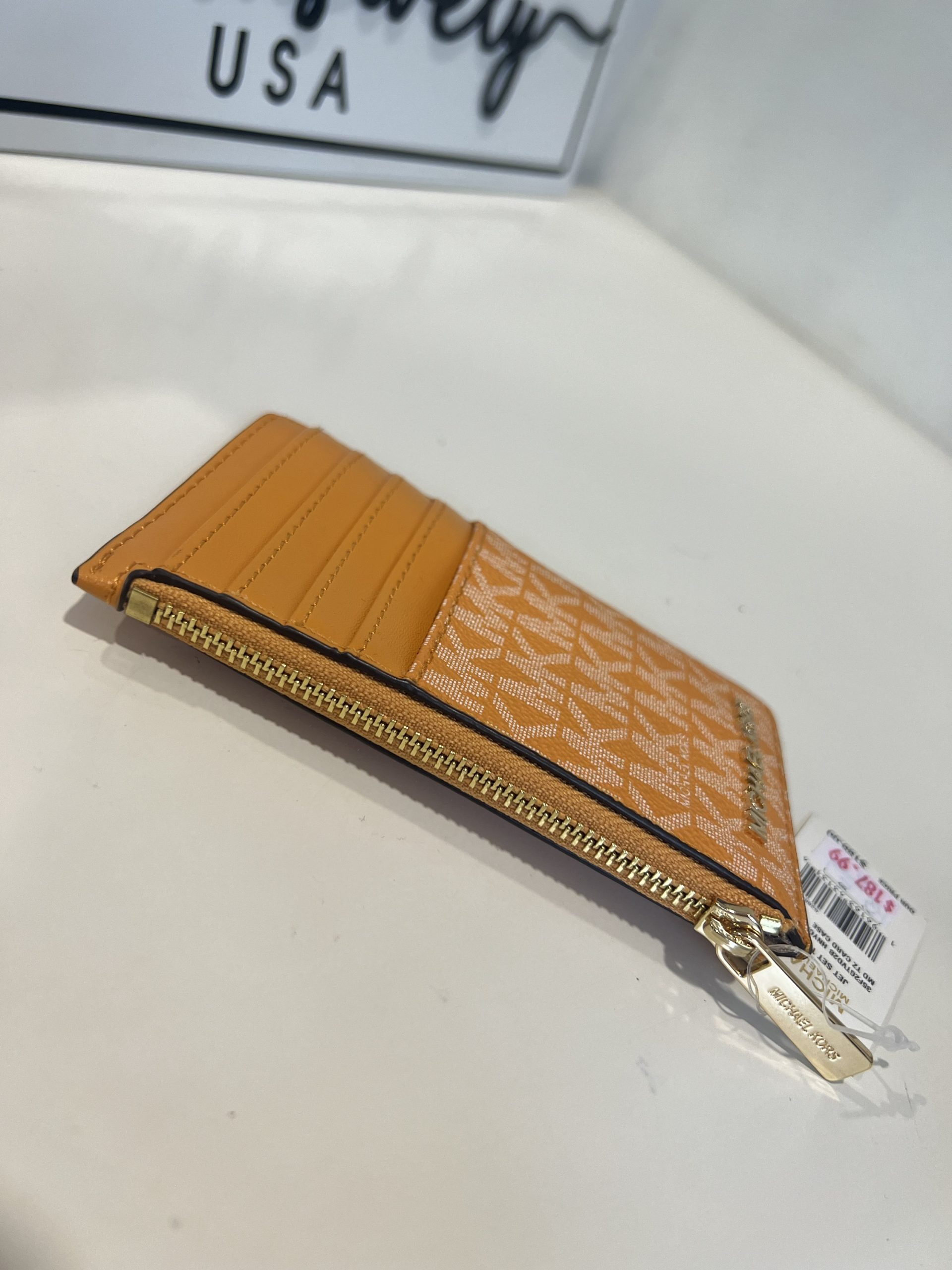 Michael Kors Jet Set Travel Medium TZ Card Case in Signature Honeycomb Multi - Image 2