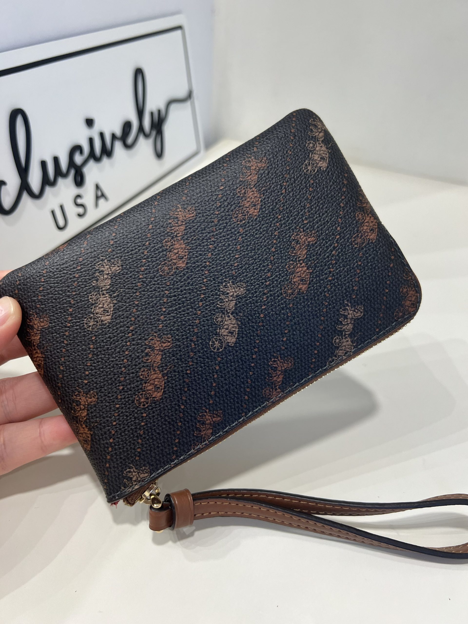 Coach Corner Zip Small Wristlet with Horse and Carriage Prints Black - Image 3
