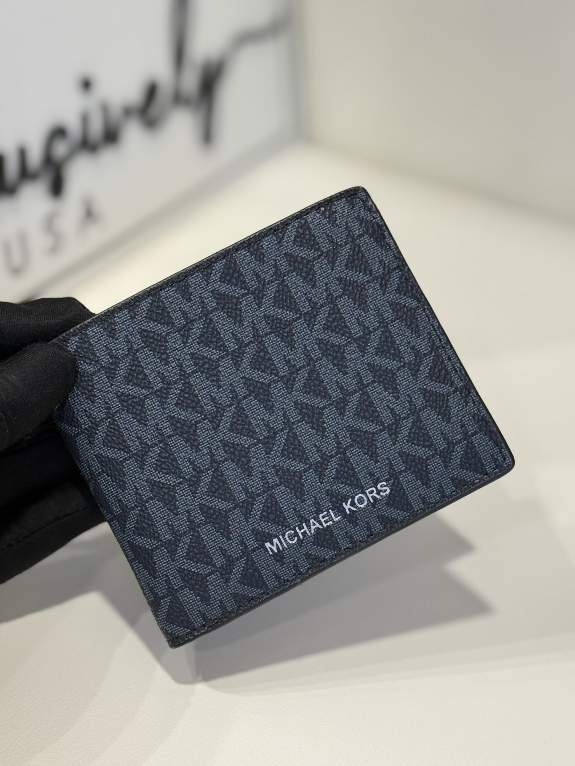 Michael Kors Cooper Billfold Wallet with Coin Pocket in Signature