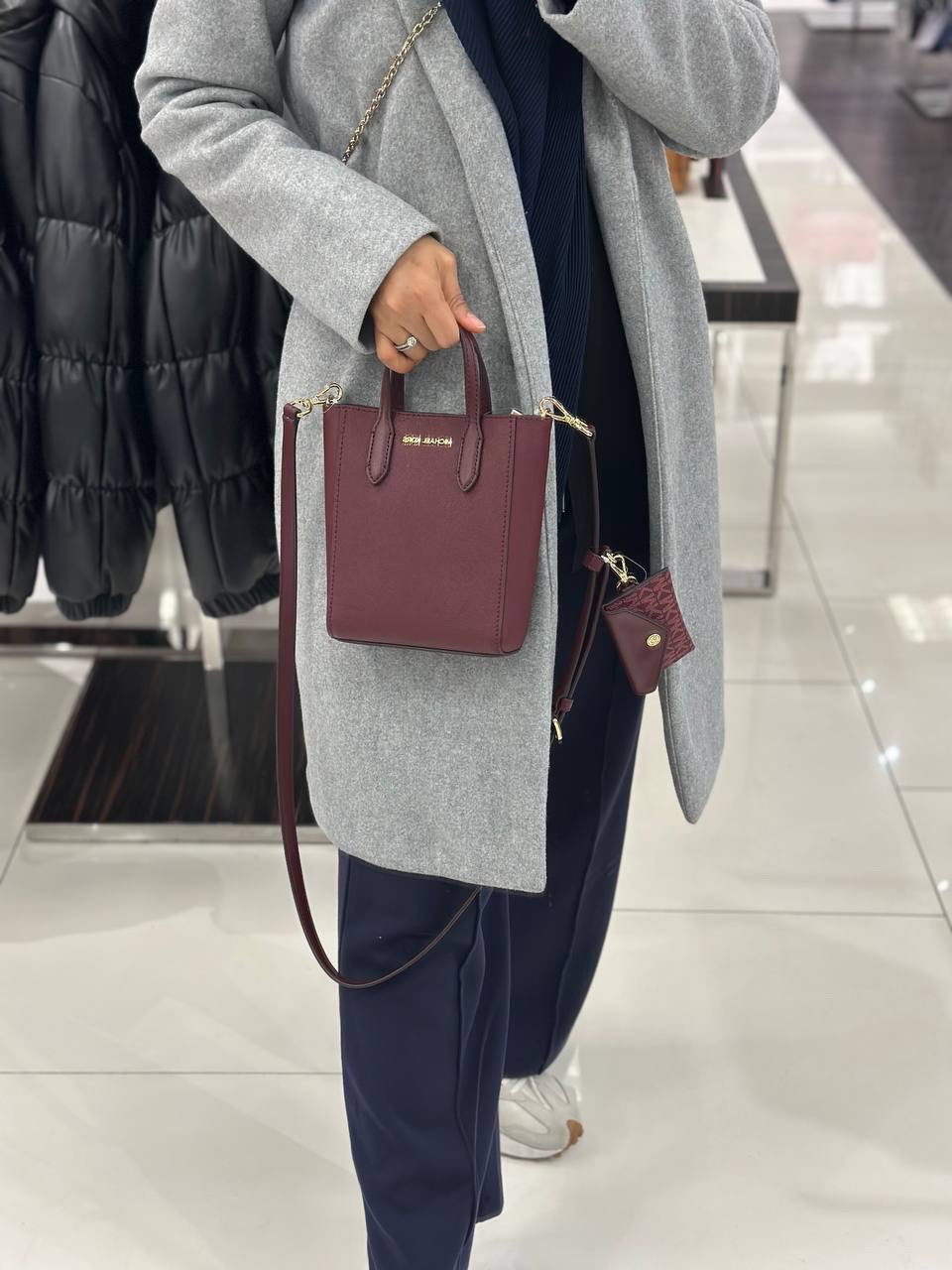 Michael Kors Vincent XS Crossbody Bag With Logo Card Case in Oxblood - Image 2