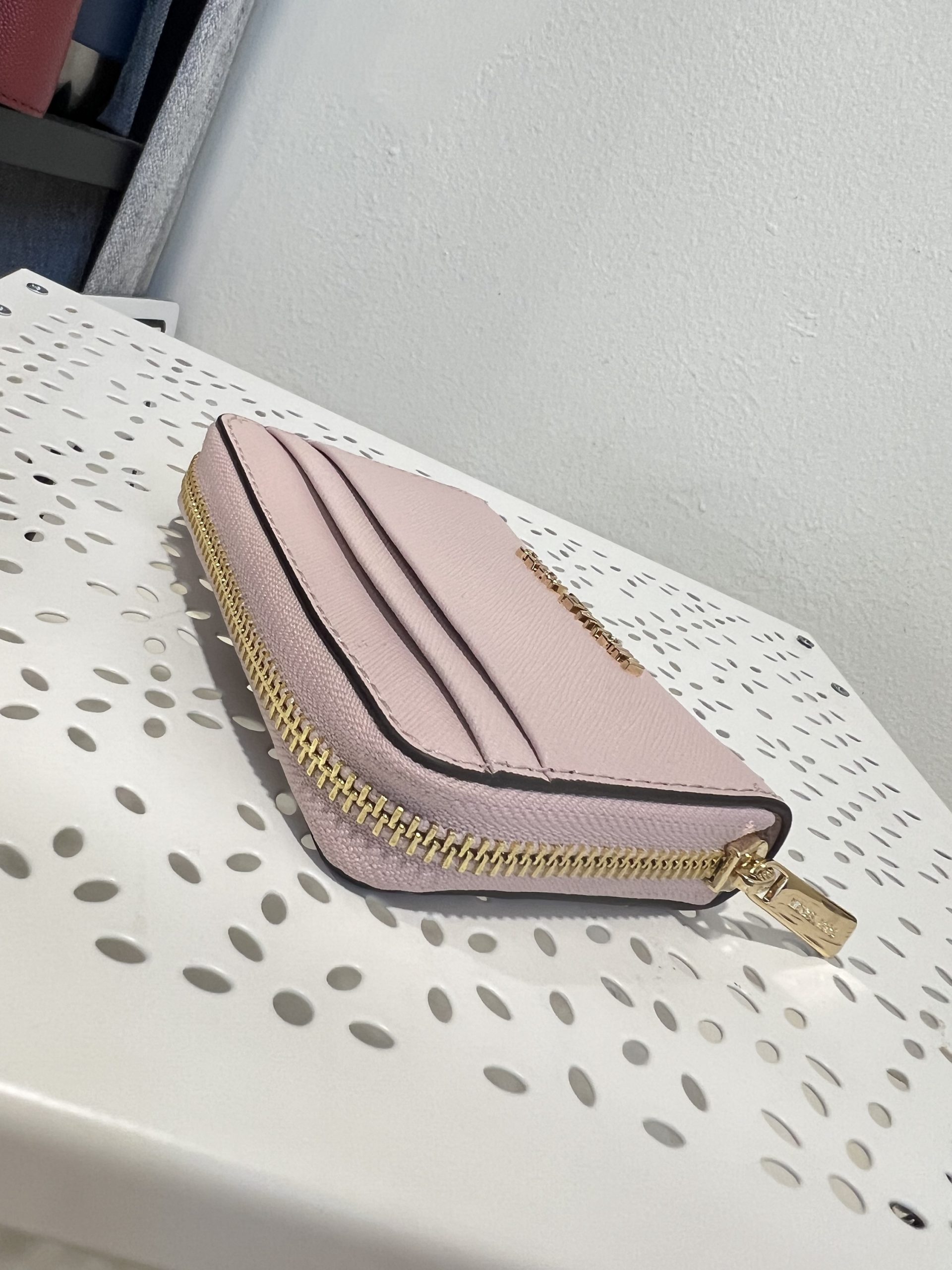 Michael Kors Jet Set Travel Medium Zip Around Card Case in Powder Blush - Image 2