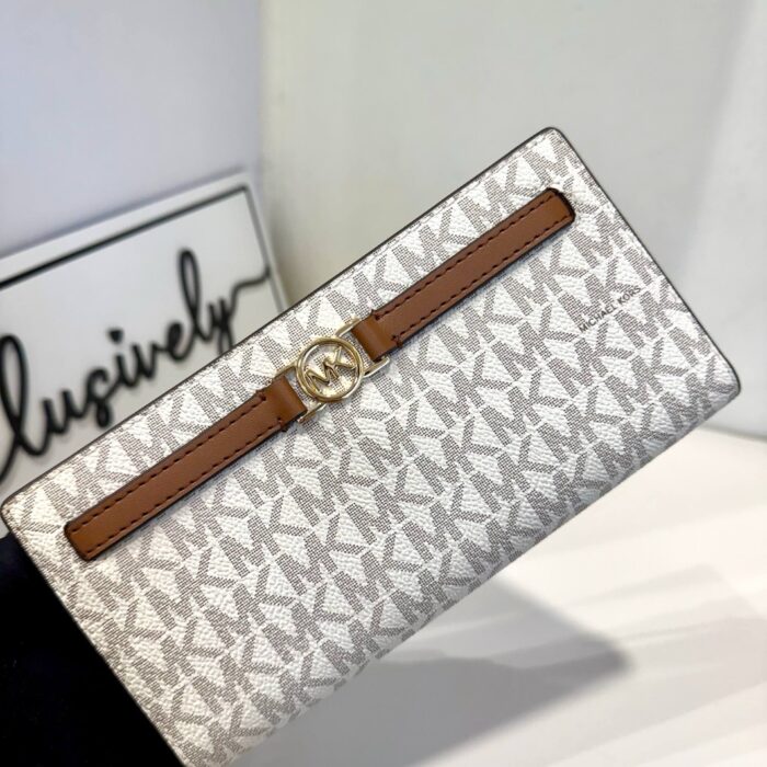 Michael Kors Reed Large Snap Wallet in Signature Vanilla
