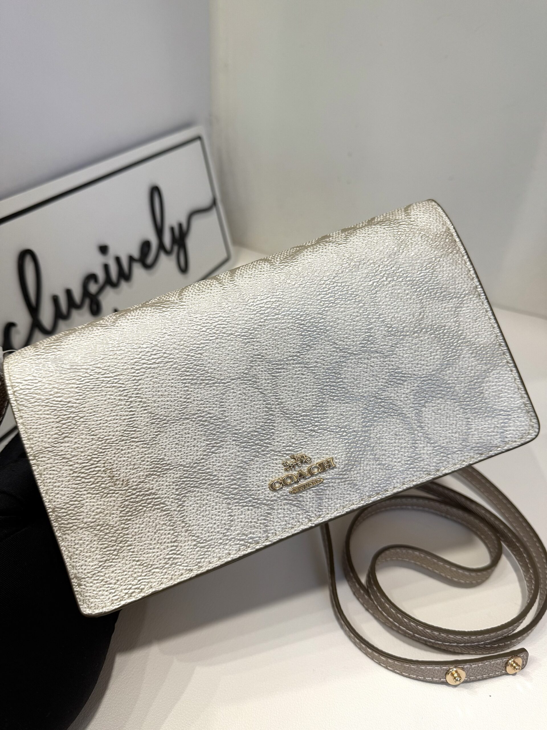 Coach Anna Foldover Clutch Crossbody Bag in Signature Champagne Multi - Image 2