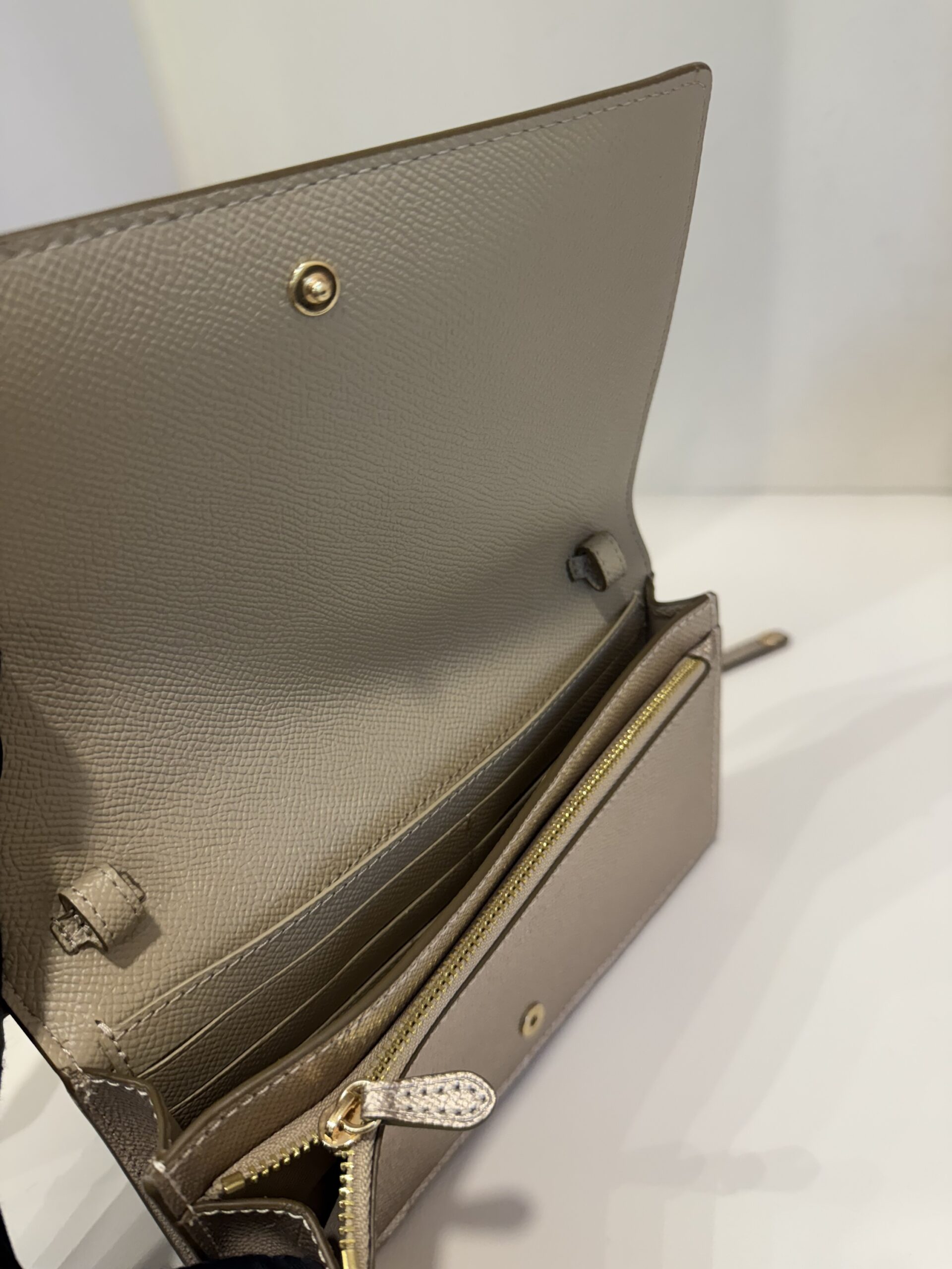 Coach Anna Foldover Clutch Crossbody Bag in Signature Champagne Multi - Image 4