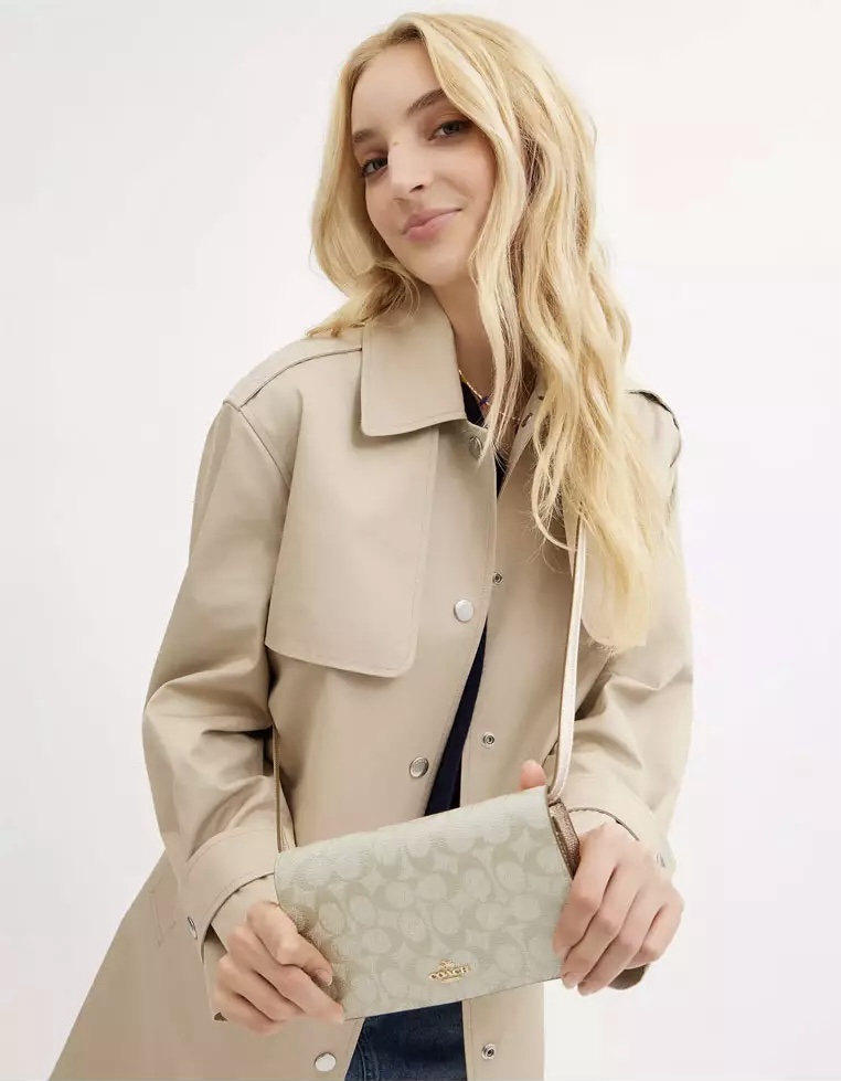 Coach Anna Foldover Clutch Crossbody Bag in Signature Champagne Multi - Image 7