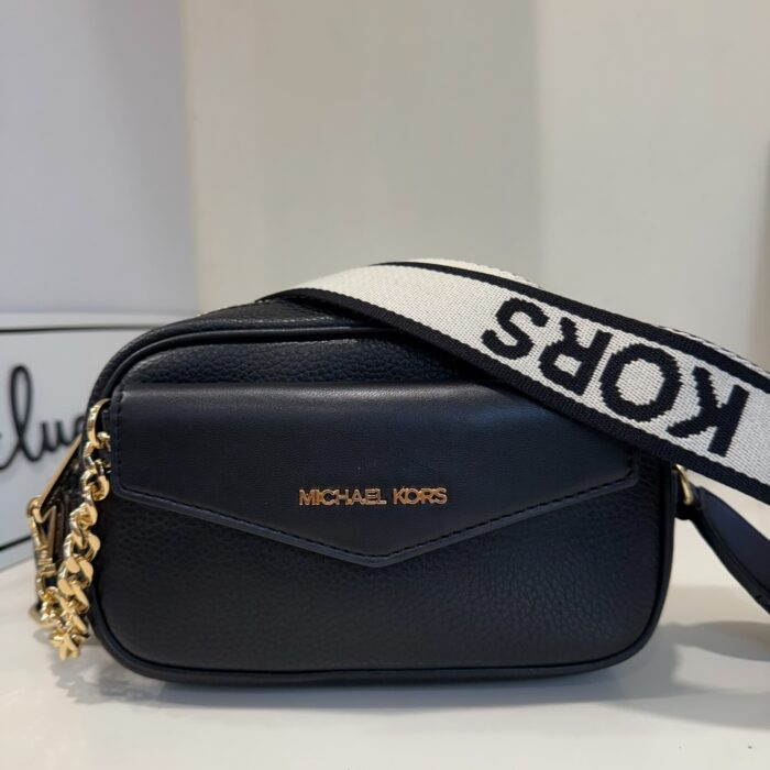 Michael Kors Maisie Small 2-in-1 Camera Bag in Black
