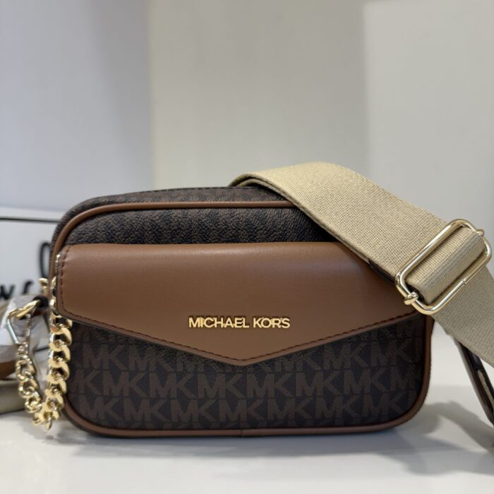 Michael Kors Maisie Small 2-in-1 Camera Bag in Signature Brown