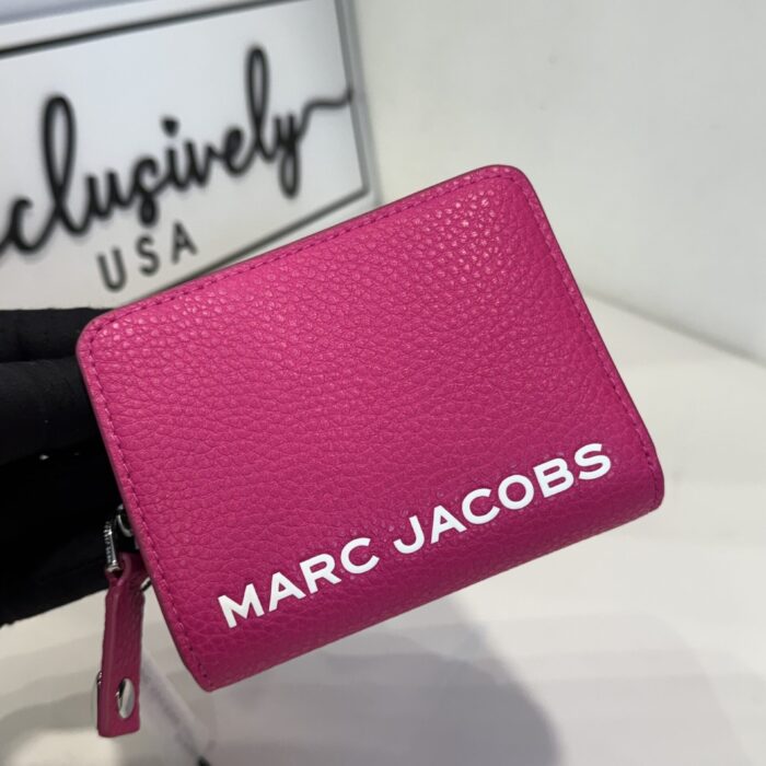 Marc Jacobs Small Bifold Wallet in Hot Pink