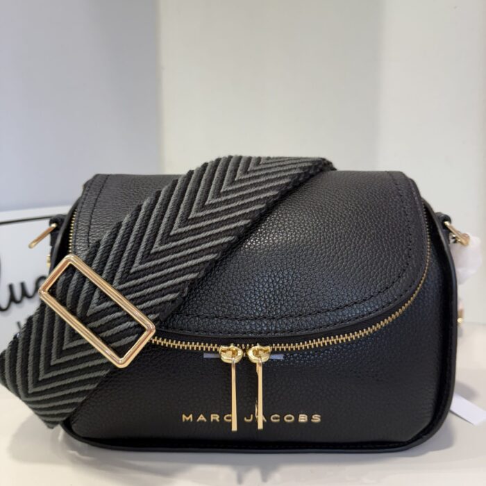 Marc Jacobs The Groove Leather Mini Messenger Bag in Black